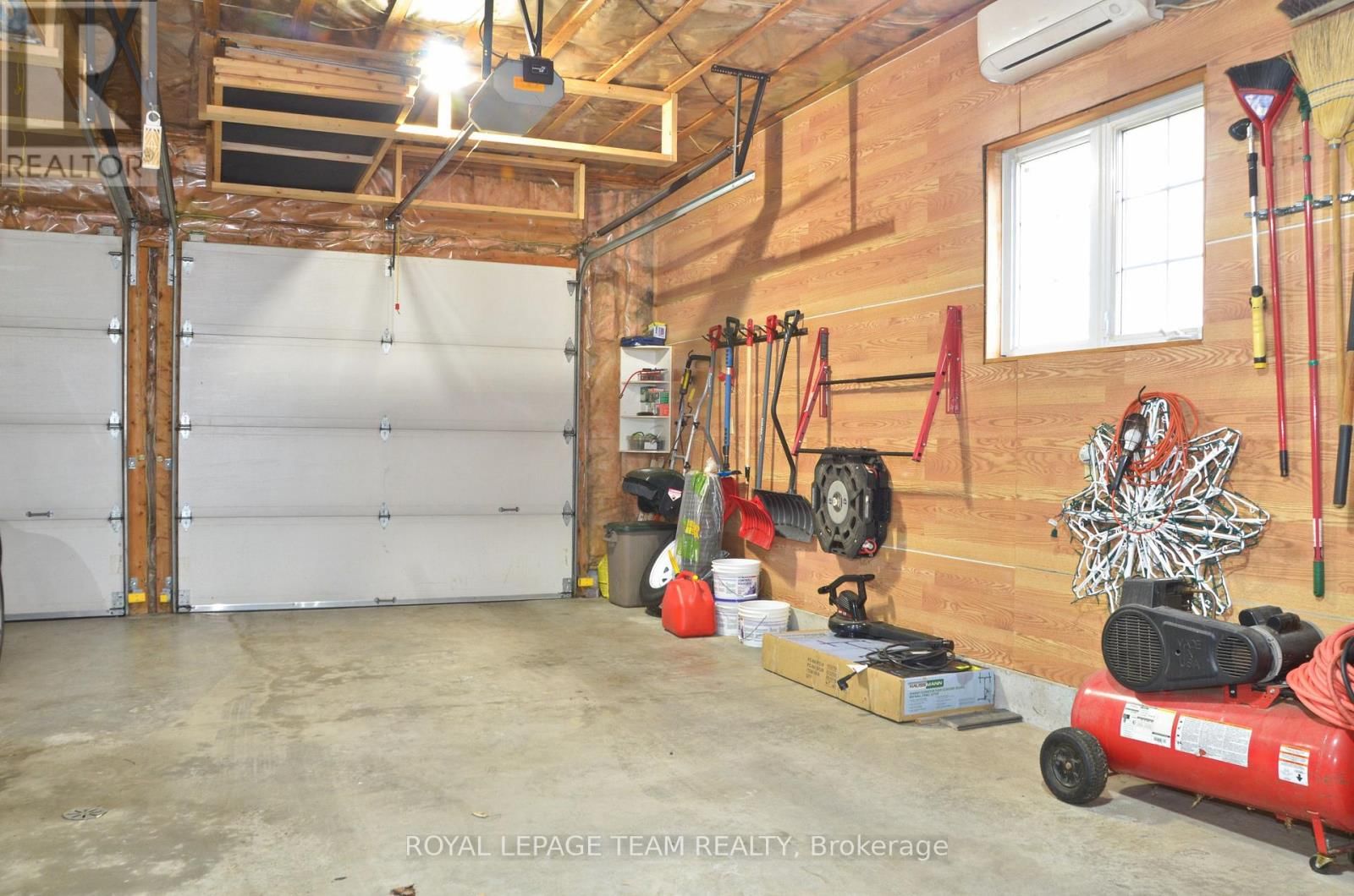 11708 BREEZEWOOD AVENUE SOUTH Image 25