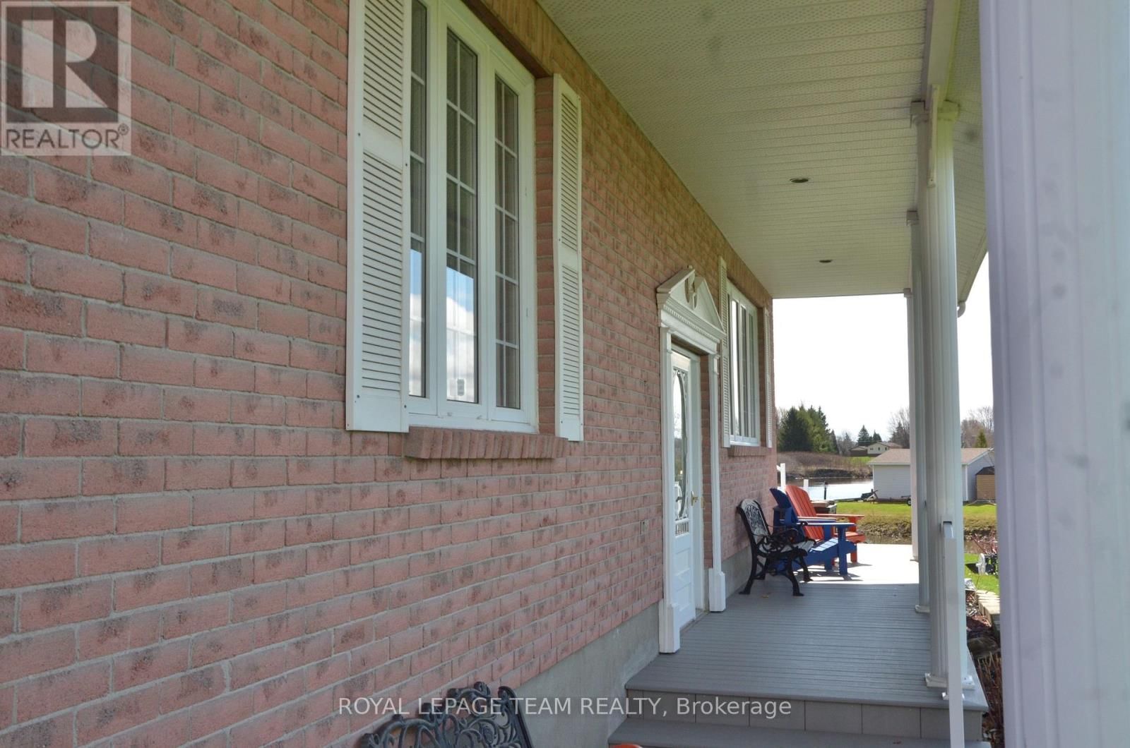 11708 BREEZEWOOD AVENUE SOUTH Image 5