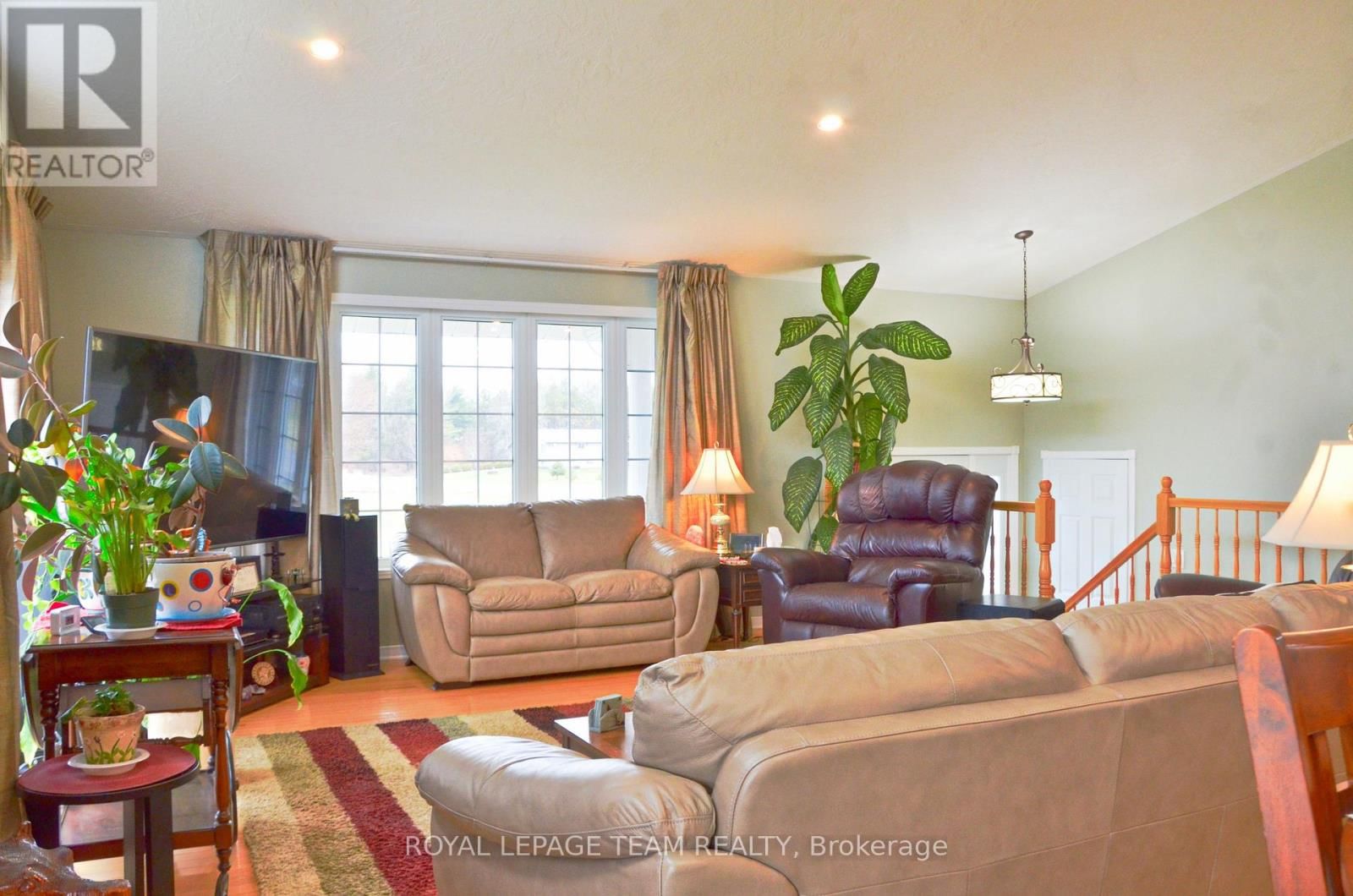 11708 BREEZEWOOD AVENUE SOUTH Image 7