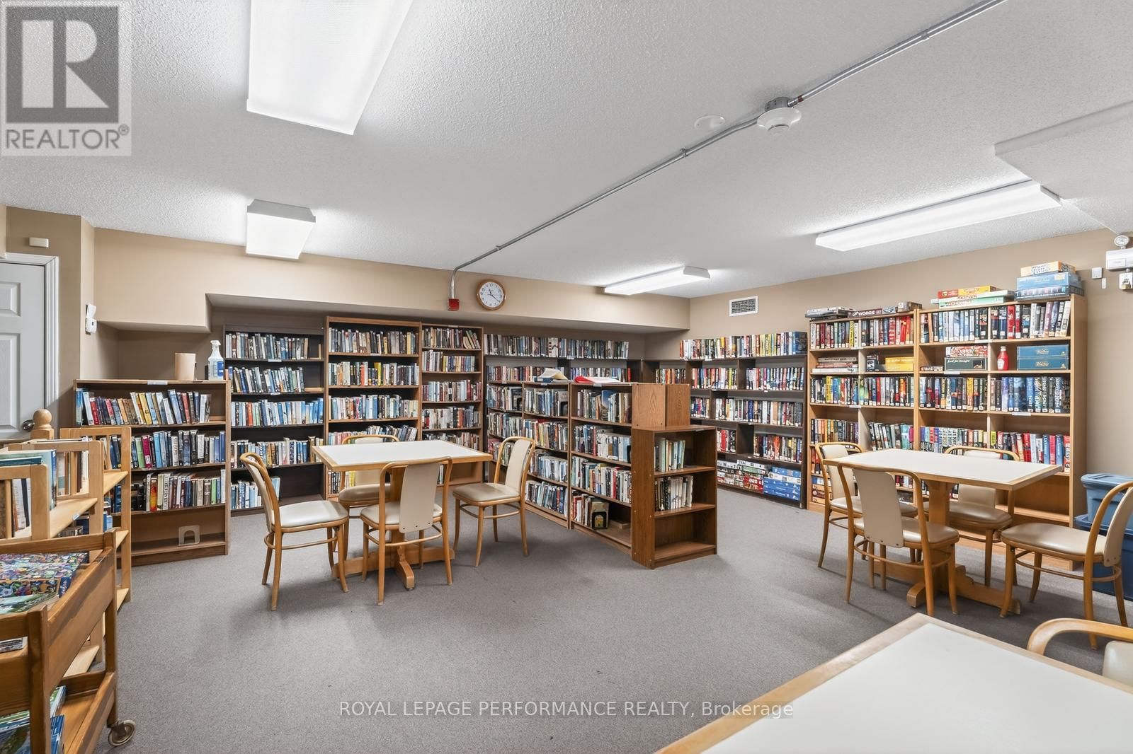 207 - 265 POULIN AVENUE Image 34