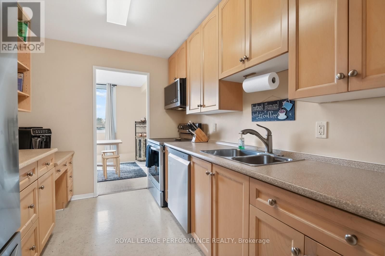 207 - 265 POULIN AVENUE Image 7