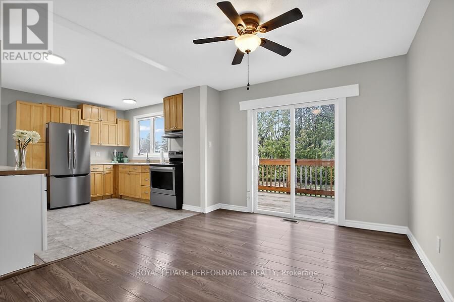 20 COLDSTREAM DRIVE Image 13