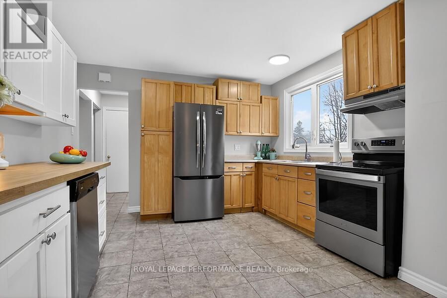 20 COLDSTREAM DRIVE Image 16