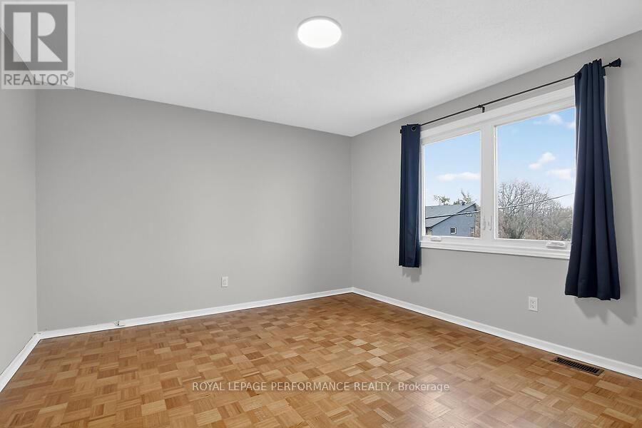 20 COLDSTREAM DRIVE Image 23