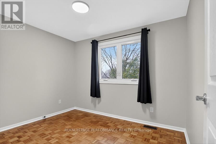 20 COLDSTREAM DRIVE Image 27