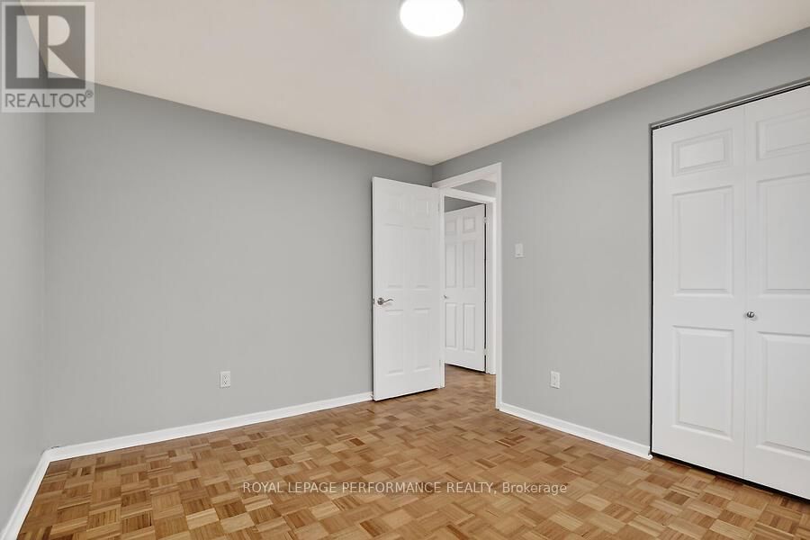 20 COLDSTREAM DRIVE Image 31