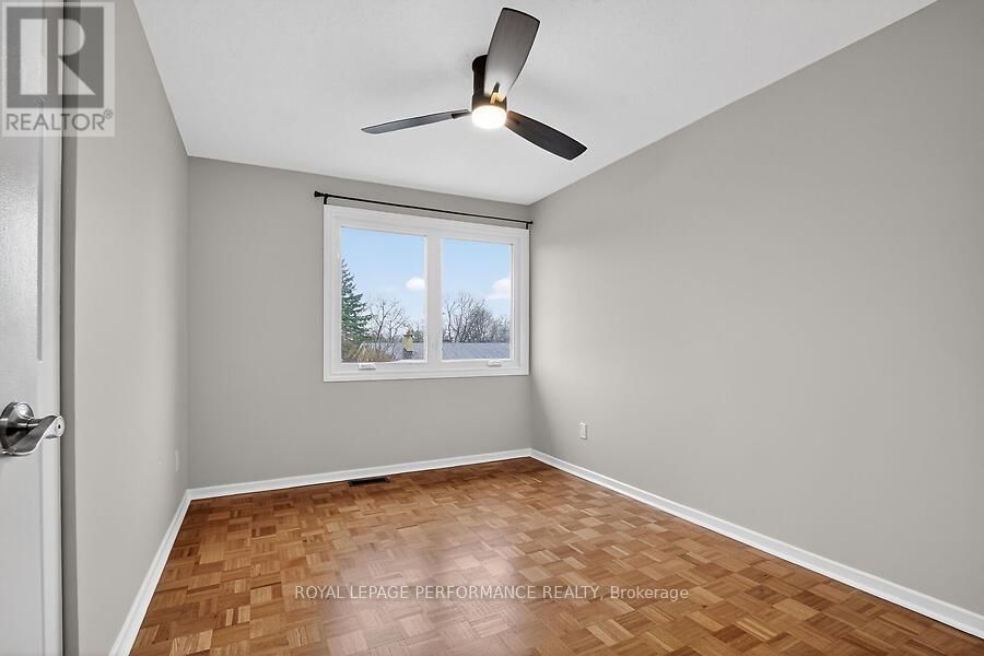 20 COLDSTREAM DRIVE Image 32