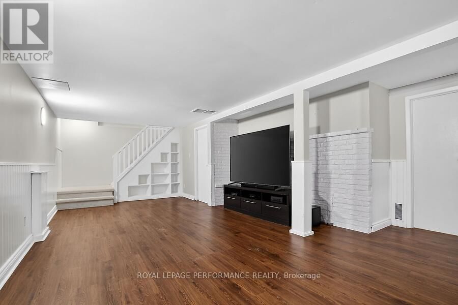 20 COLDSTREAM DRIVE Image 36