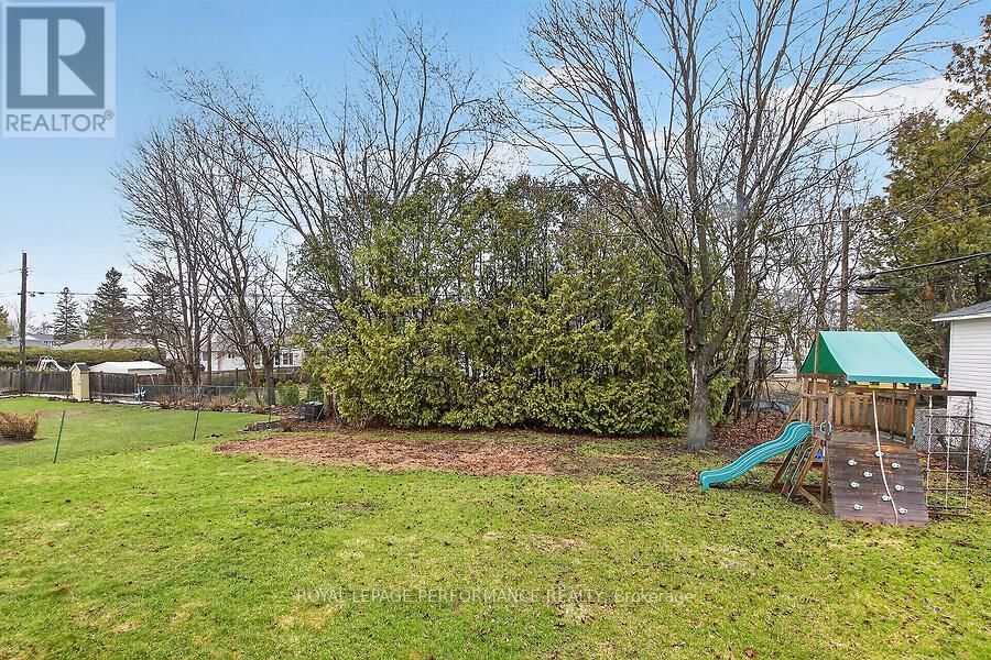 20 COLDSTREAM DRIVE Image 43