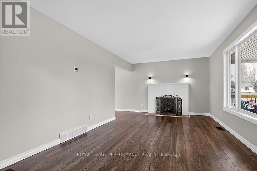 20 COLDSTREAM DRIVE Image 8