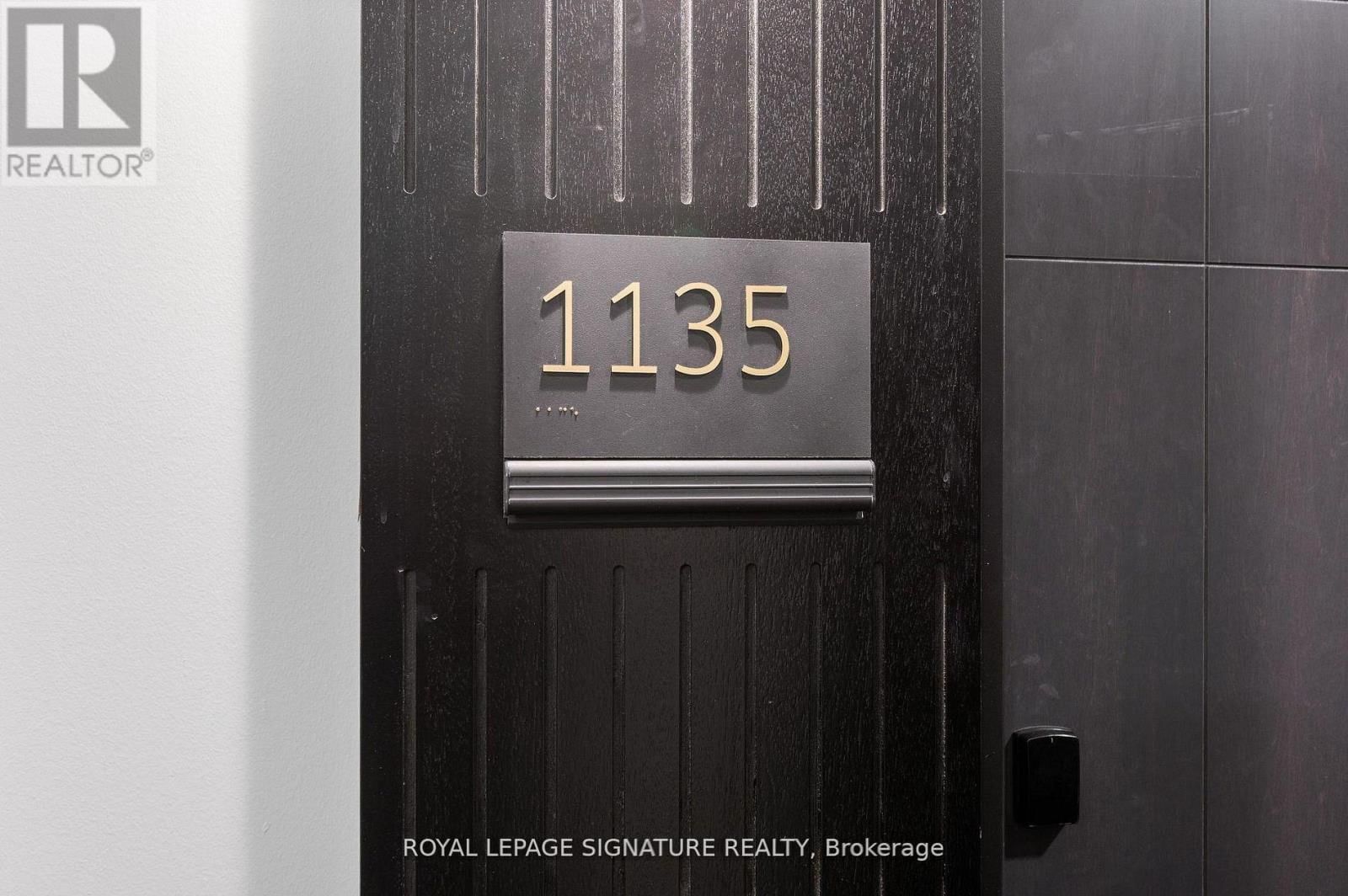 1135 - 145 COLUMBIA STREET WEST Image 12