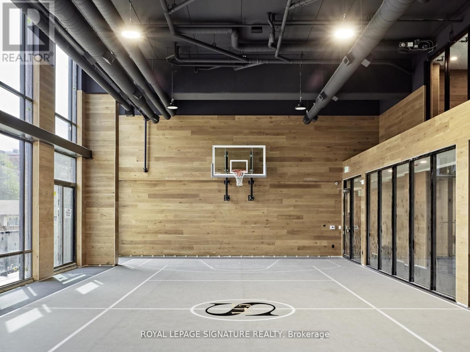 1135 - 145 COLUMBIA STREET WEST Image 16