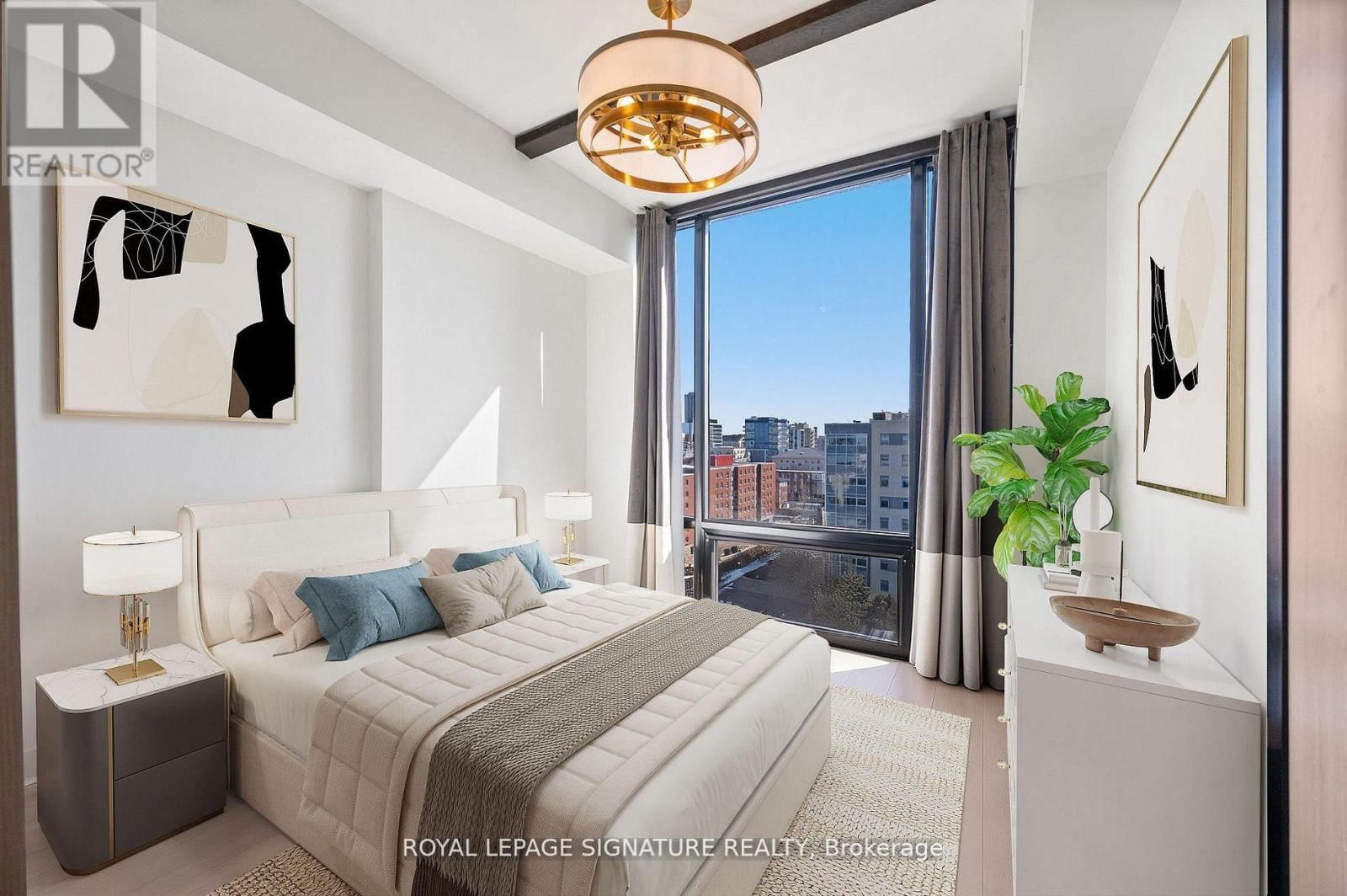 1135 - 145 COLUMBIA STREET WEST Image 6