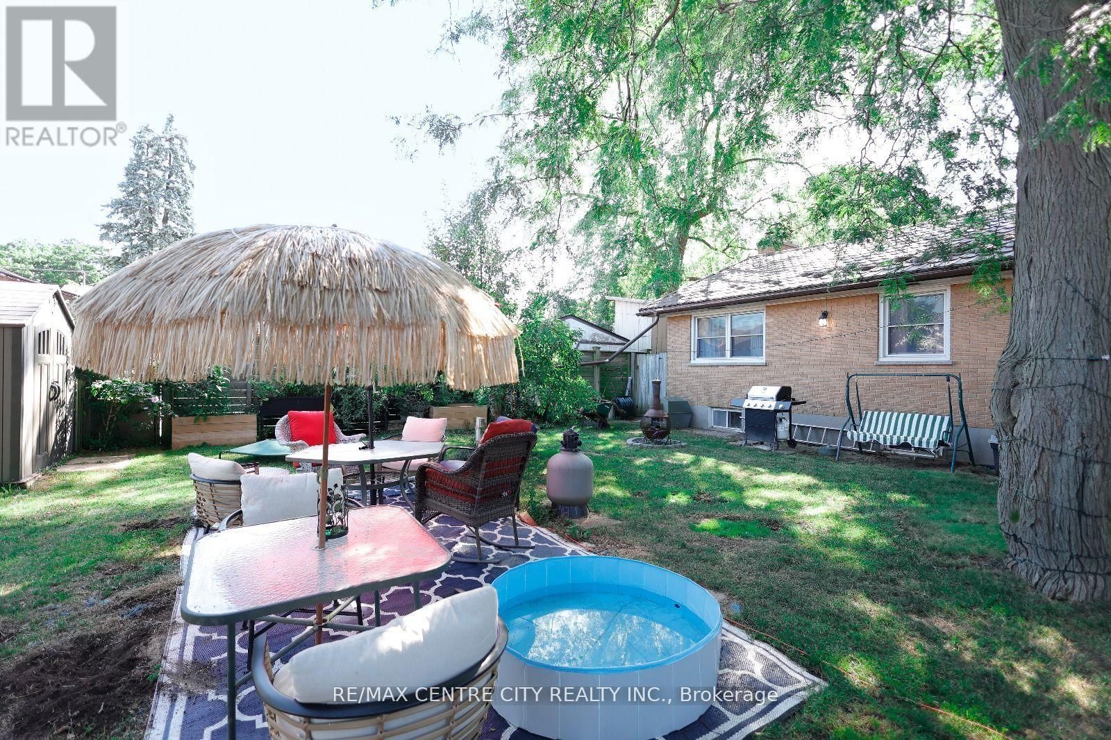 1948 ROYAL CRESCENT Image 25