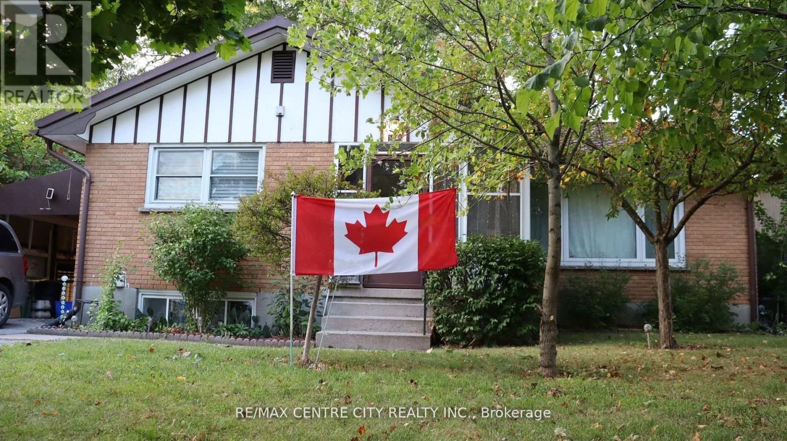 1948 ROYAL CRESCENT Image 4