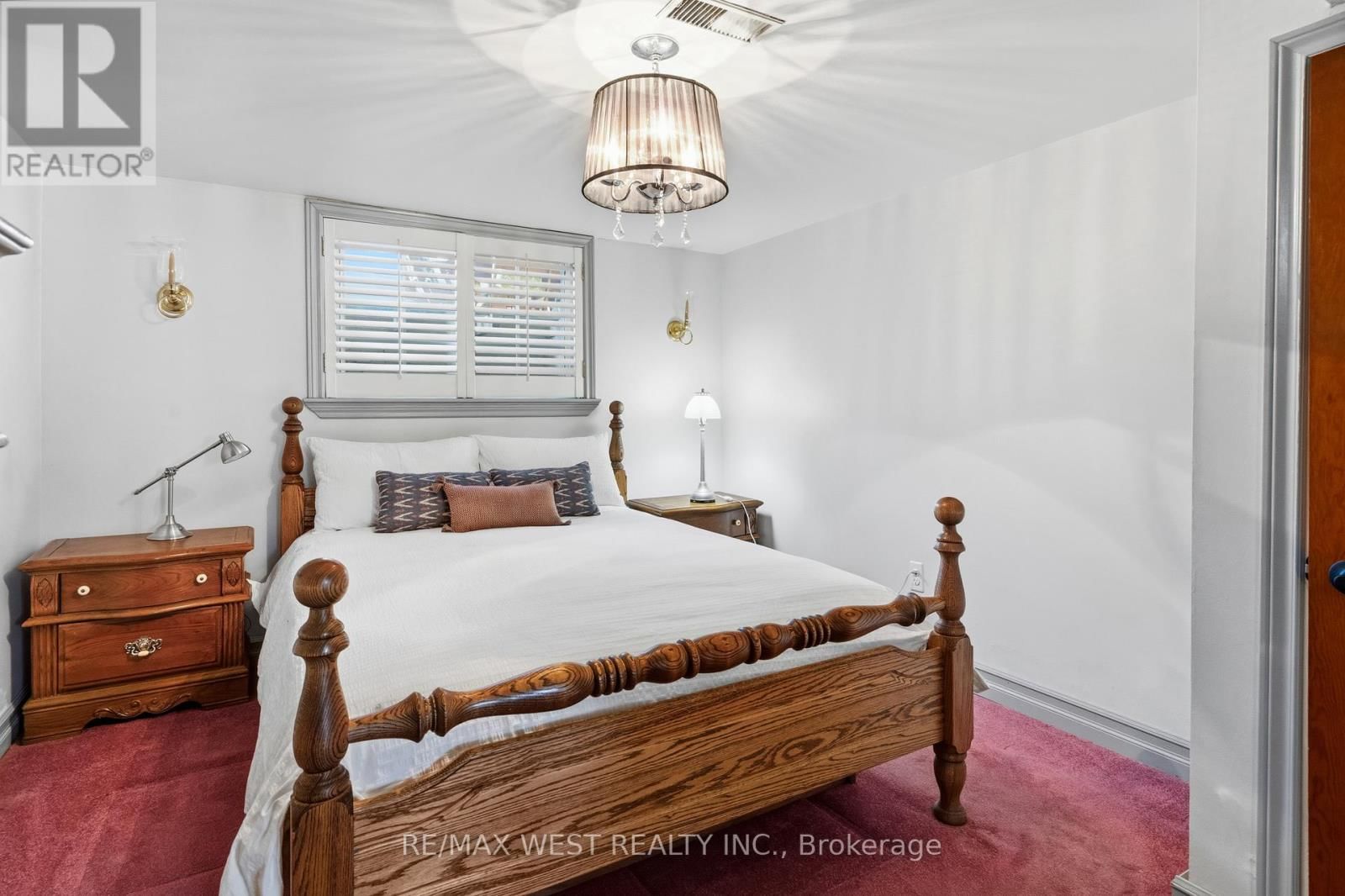 5533 ONTARIO AVENUE Image 15