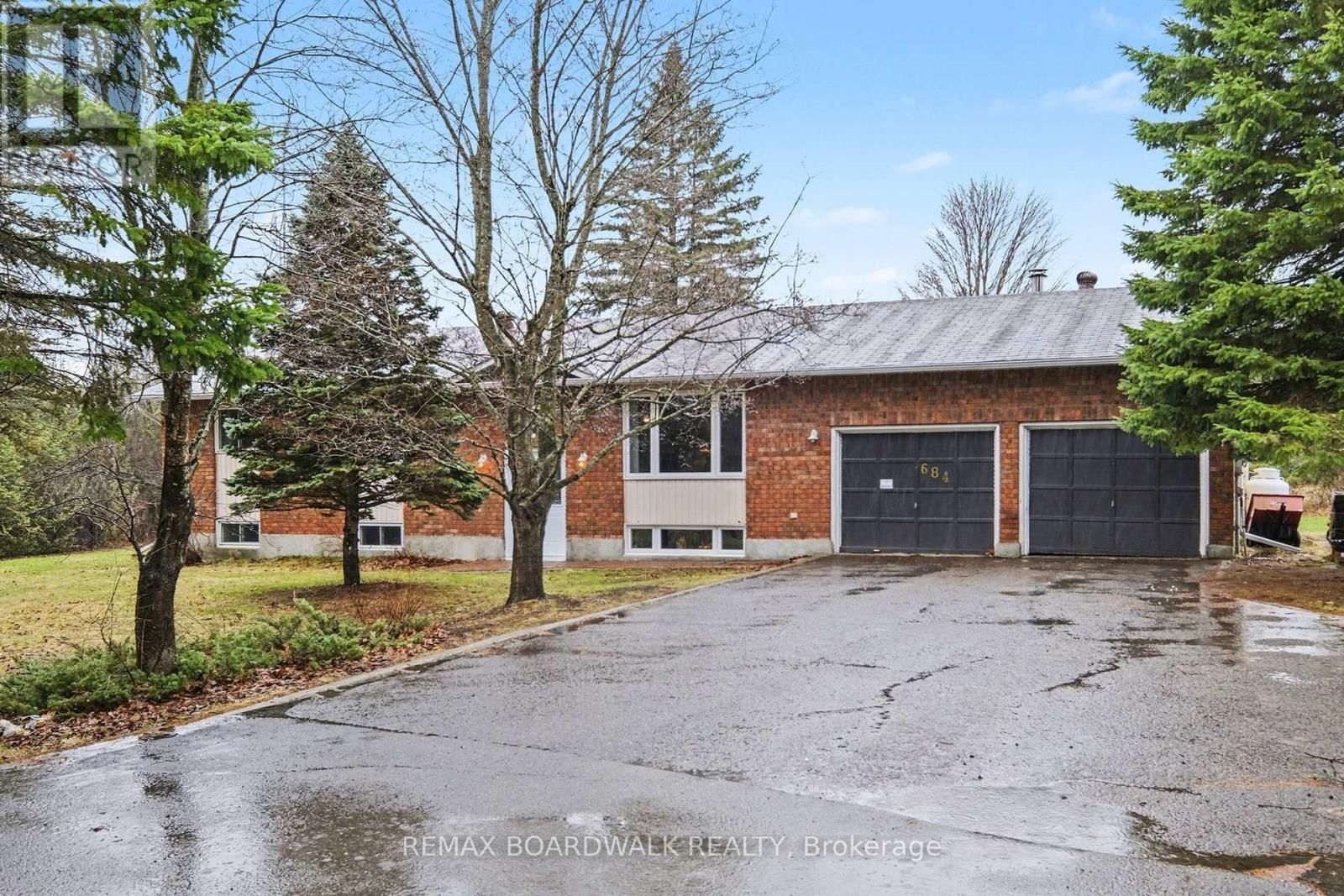 684 COUNTY ROAD 44 ROAD SOUTH Image 1