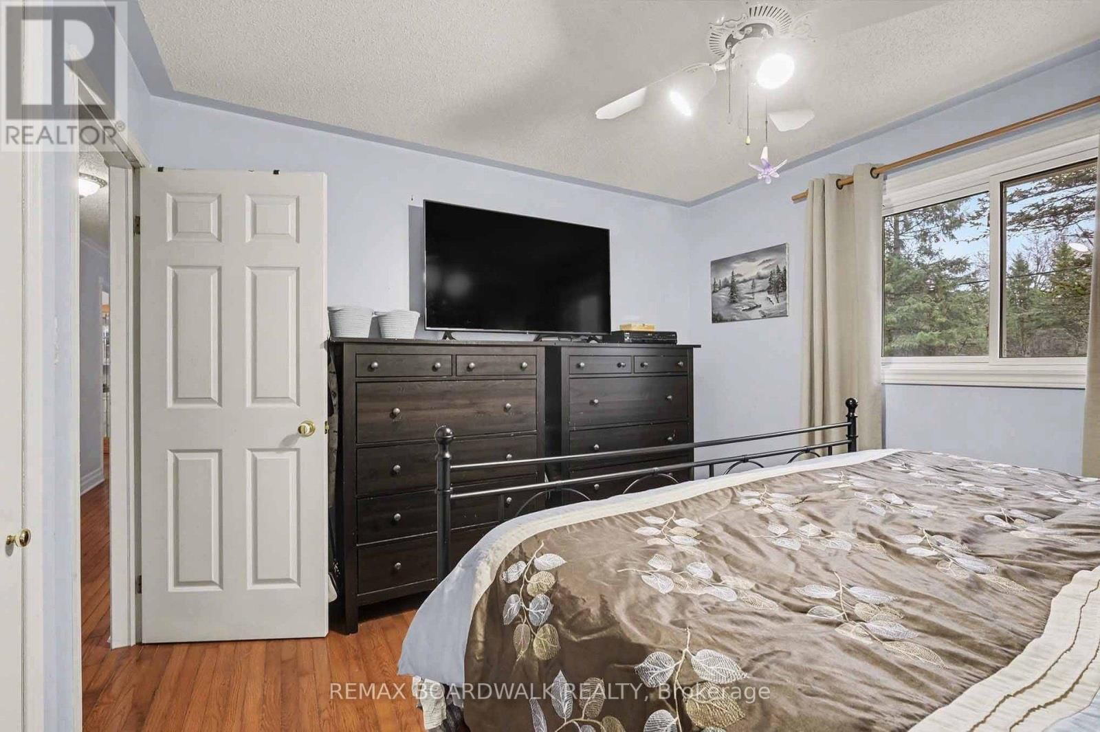 684 COUNTY ROAD 44 ROAD SOUTH Image 18