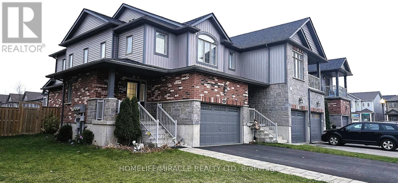 10 MEADOWRIDGE STREET Image 3