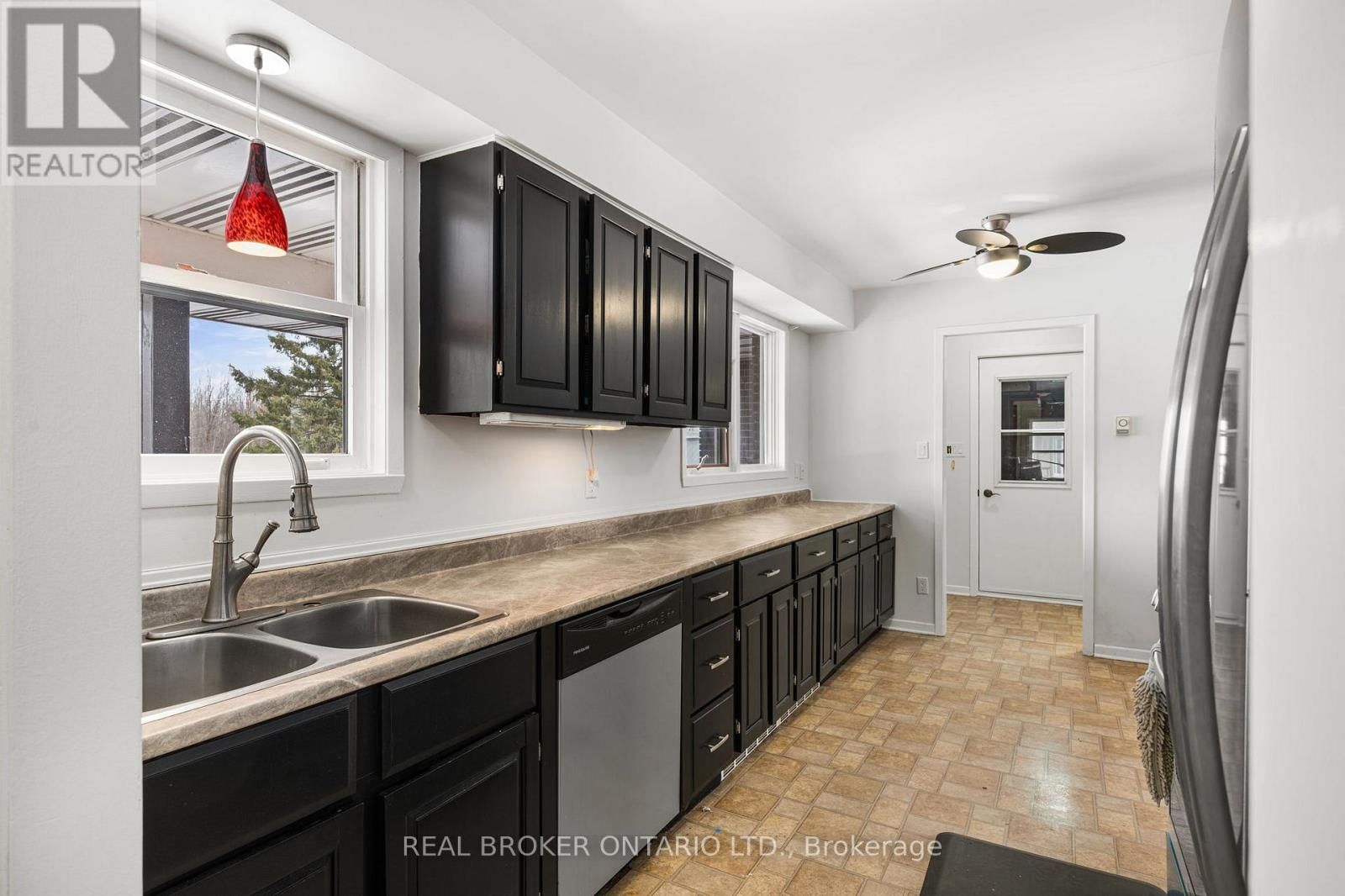 15658 COUNTY 43 ROAD Image 9