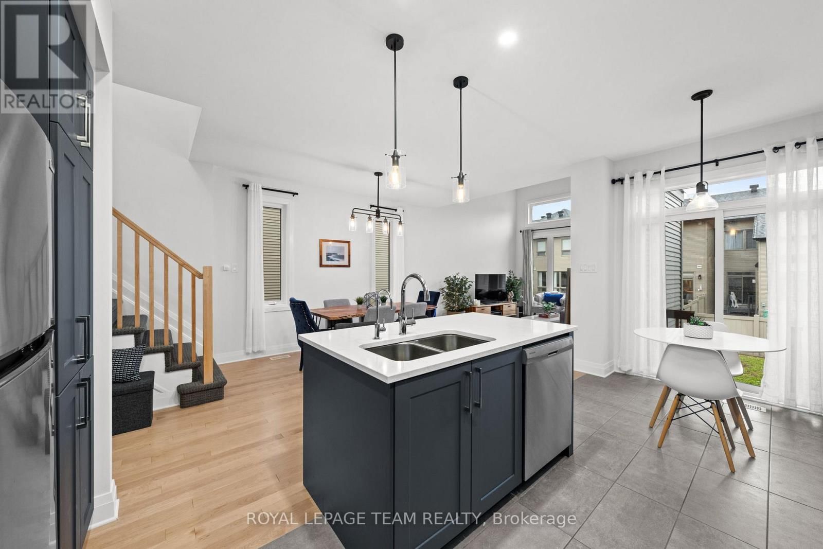 289 BIG DIPPER STREET Image 12