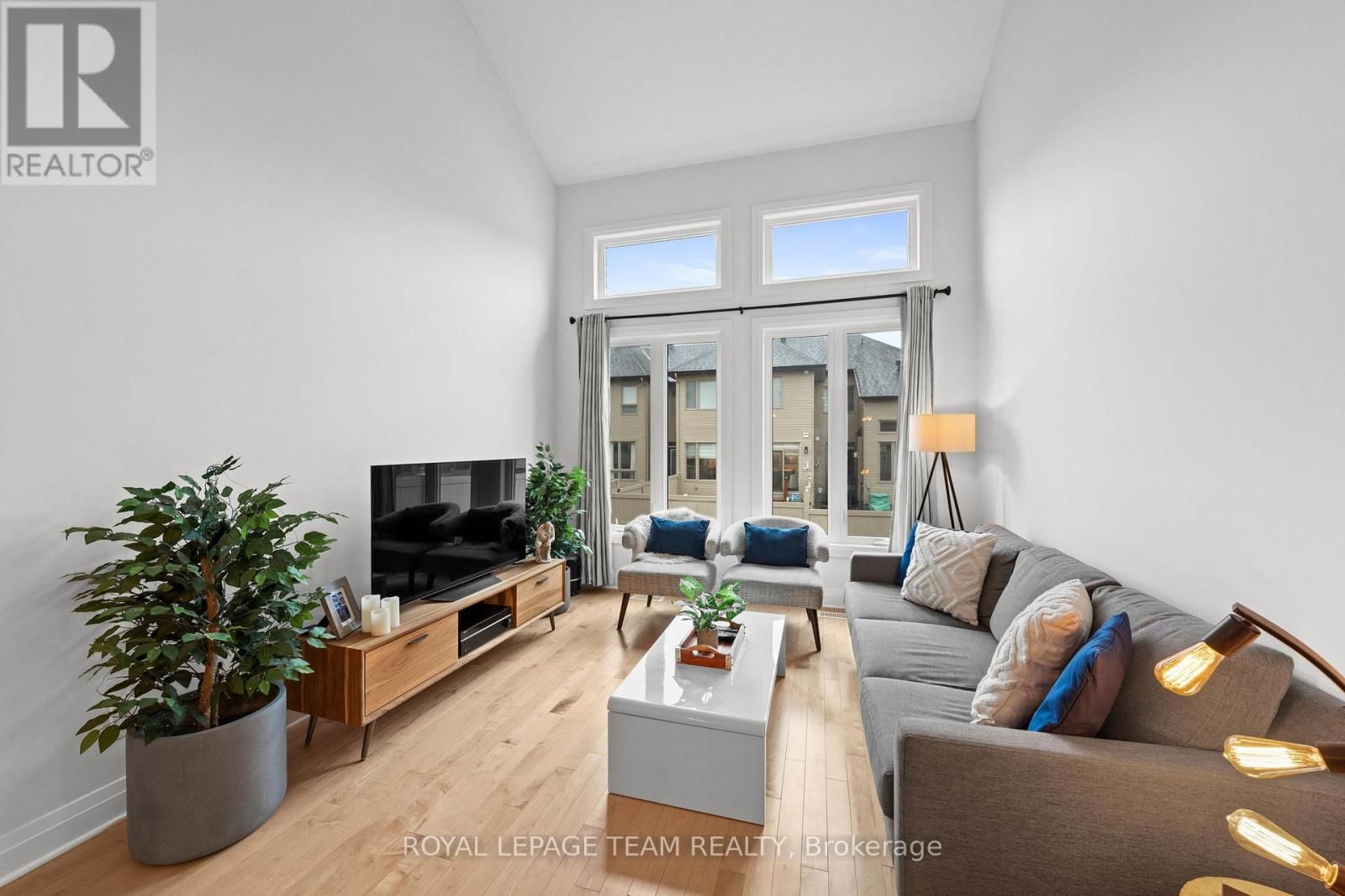 289 BIG DIPPER STREET Image 19