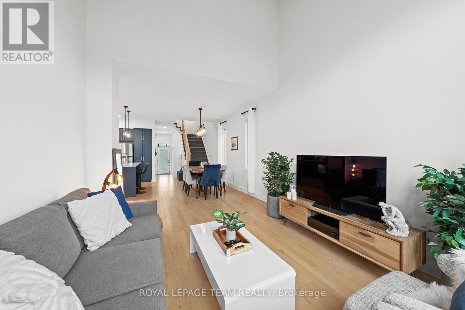 289 BIG DIPPER STREET Image 21