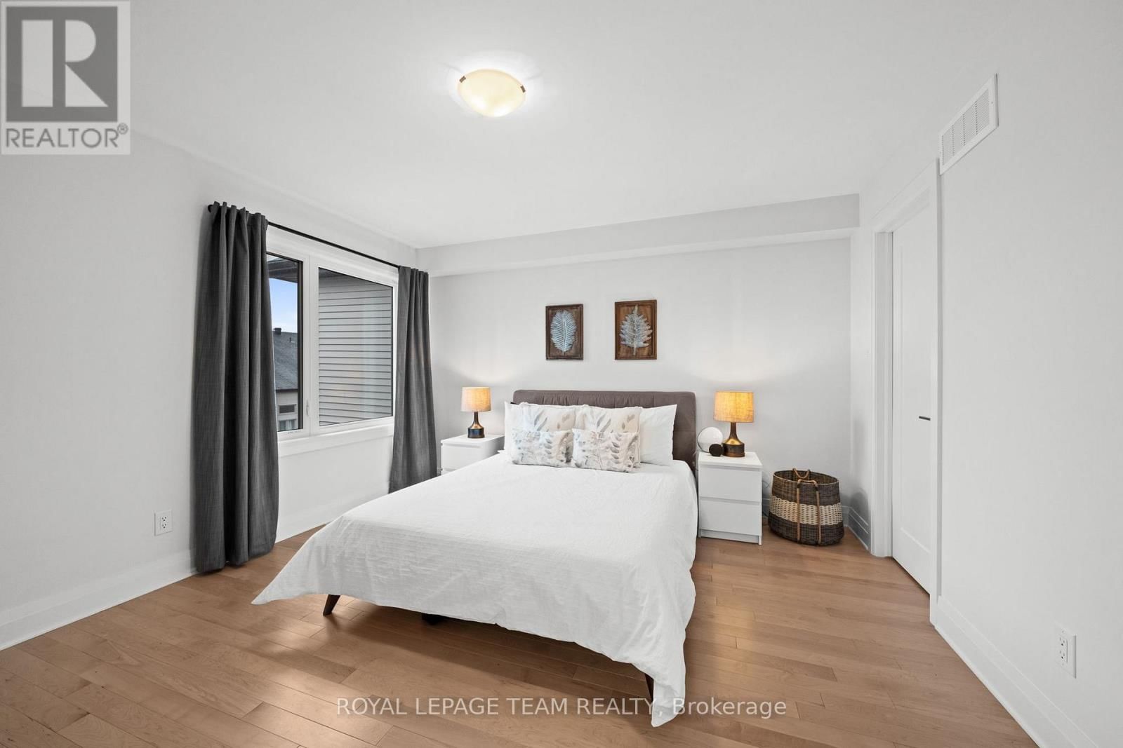 289 BIG DIPPER STREET Image 24