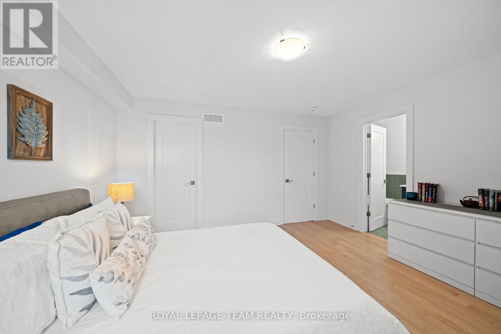 289 BIG DIPPER STREET Image 26