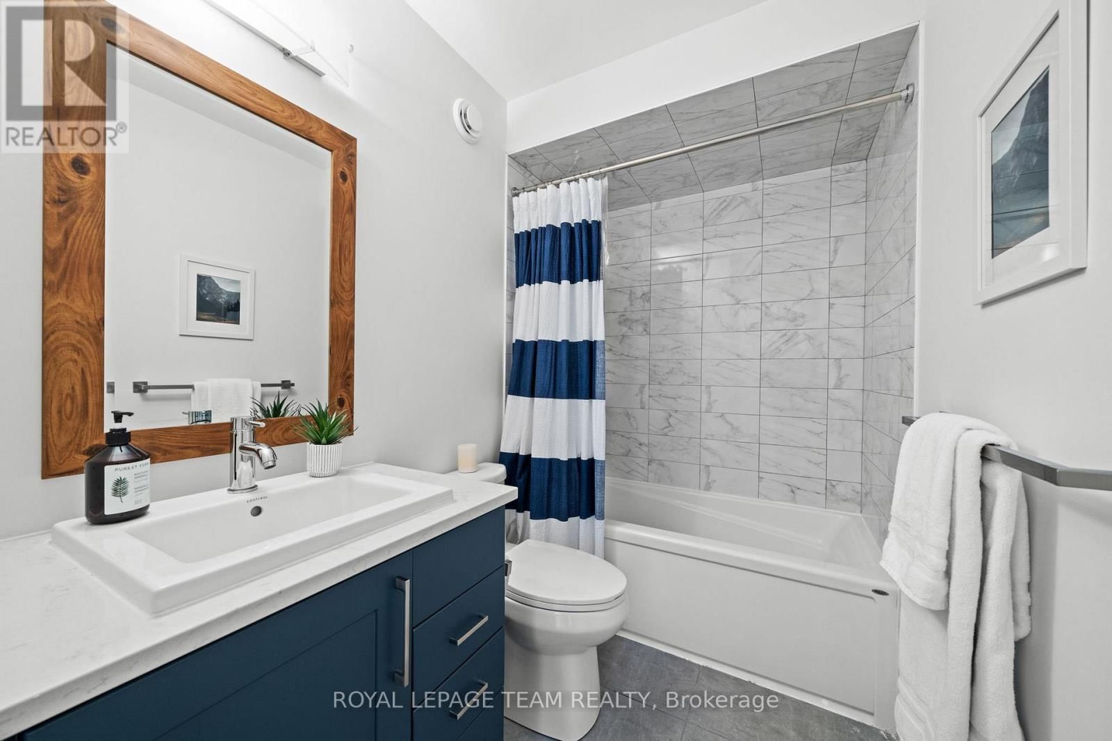 289 BIG DIPPER STREET Image 32