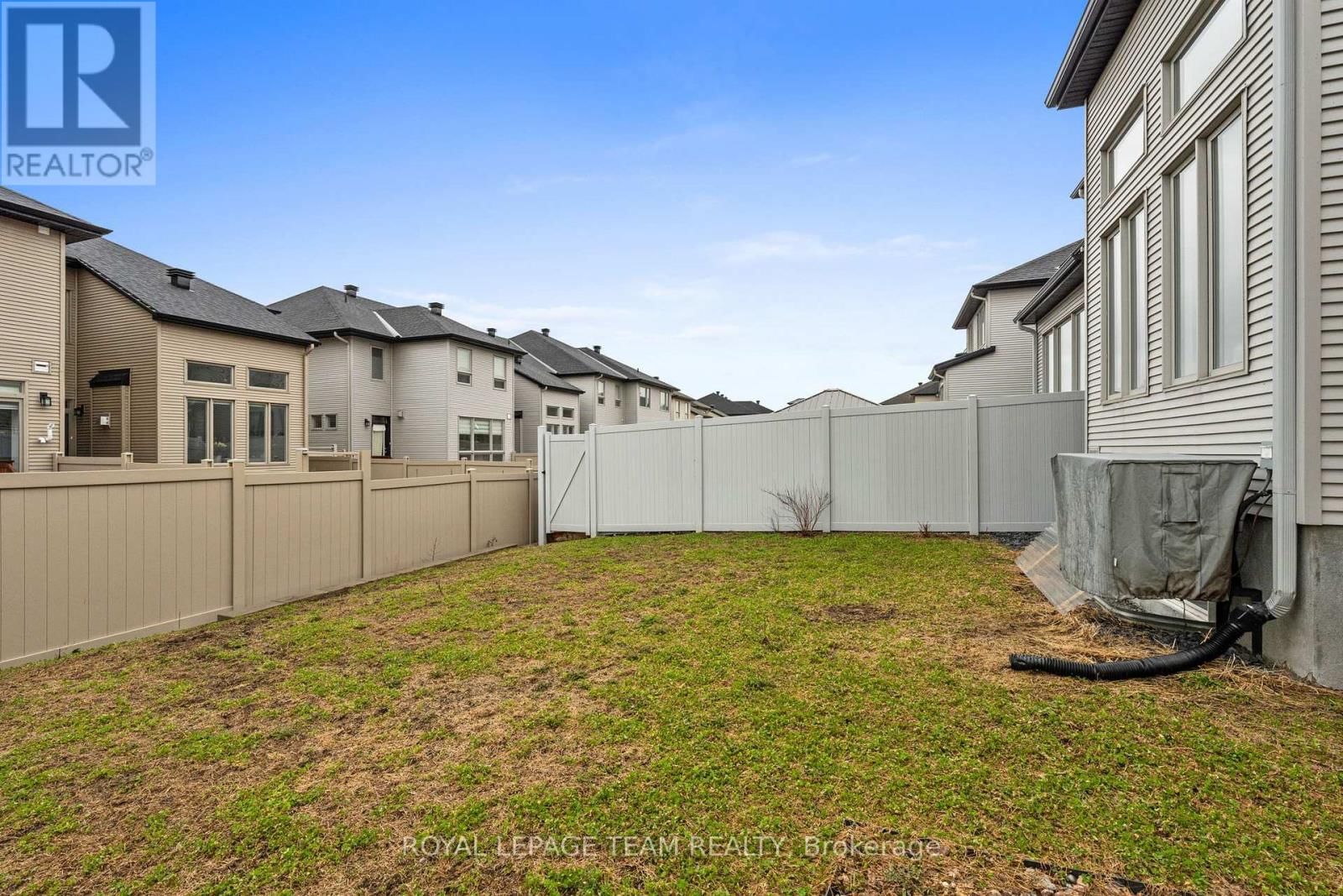 289 BIG DIPPER STREET Image 37