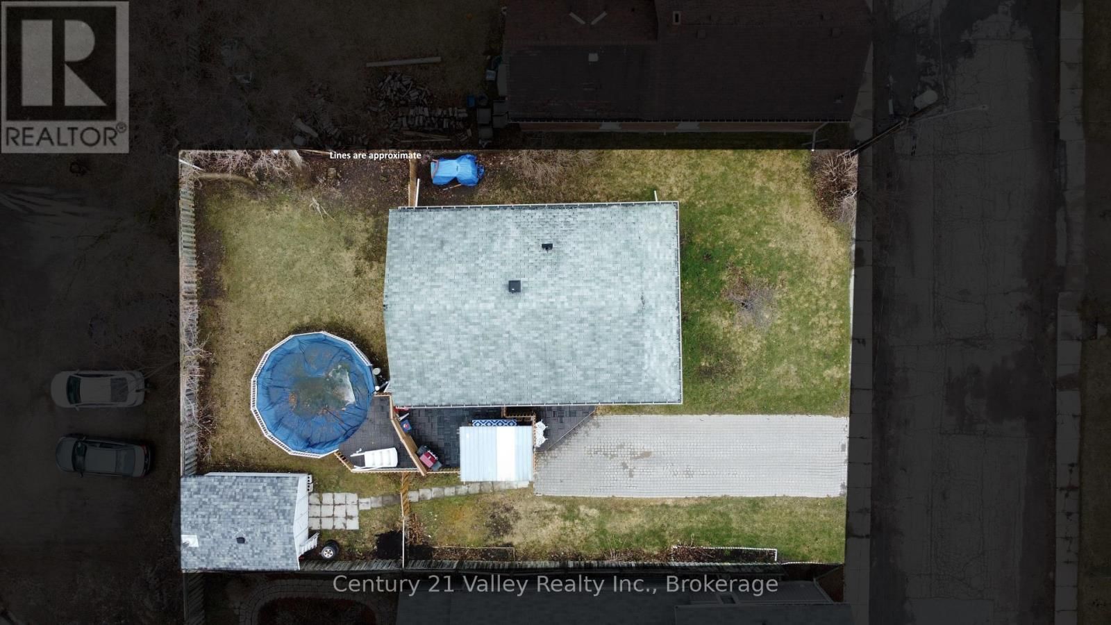 99 QUEEN STREET NORTH Image 38