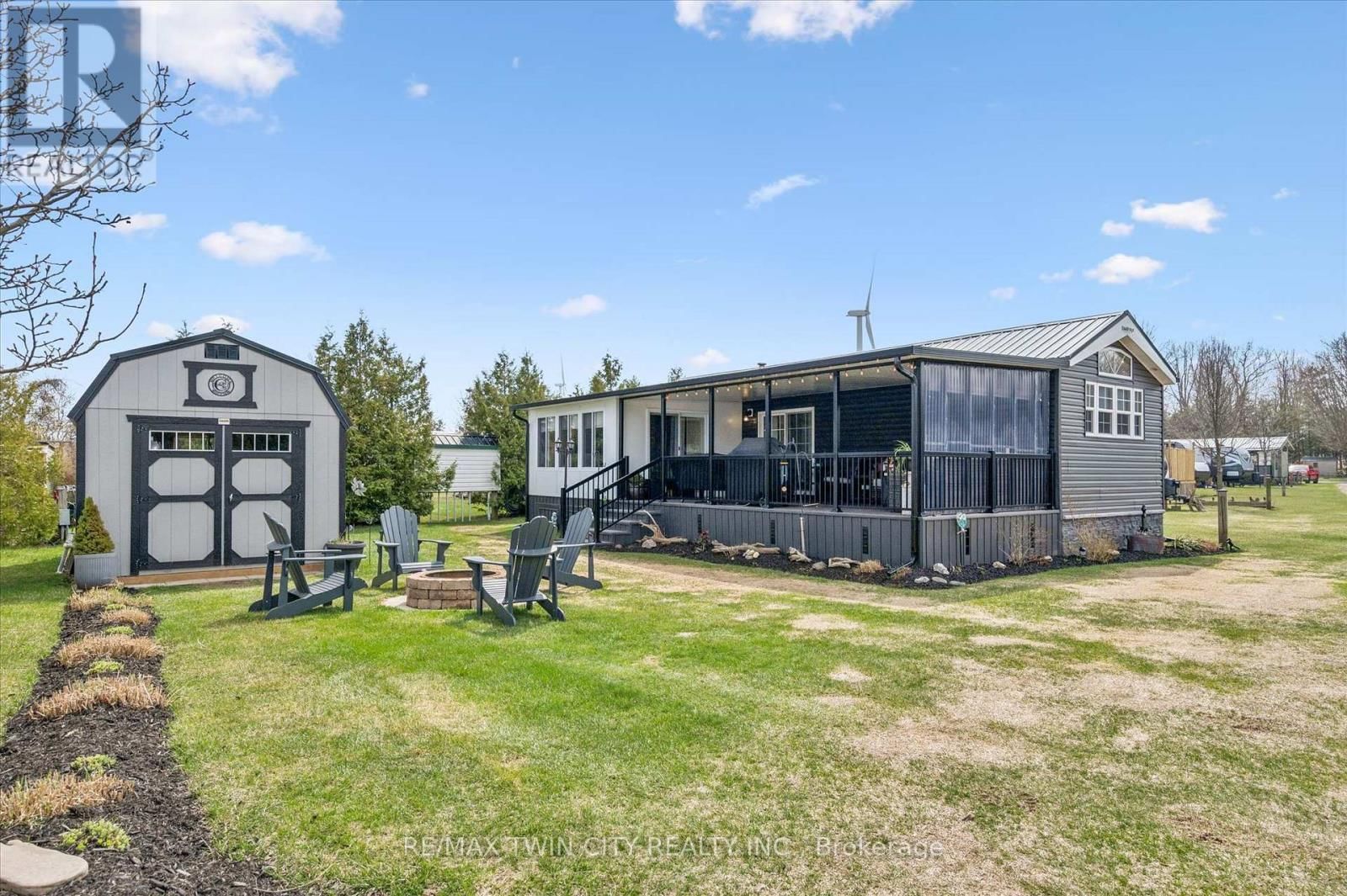 83 - 930 LAKESHORE ROAD Image 31