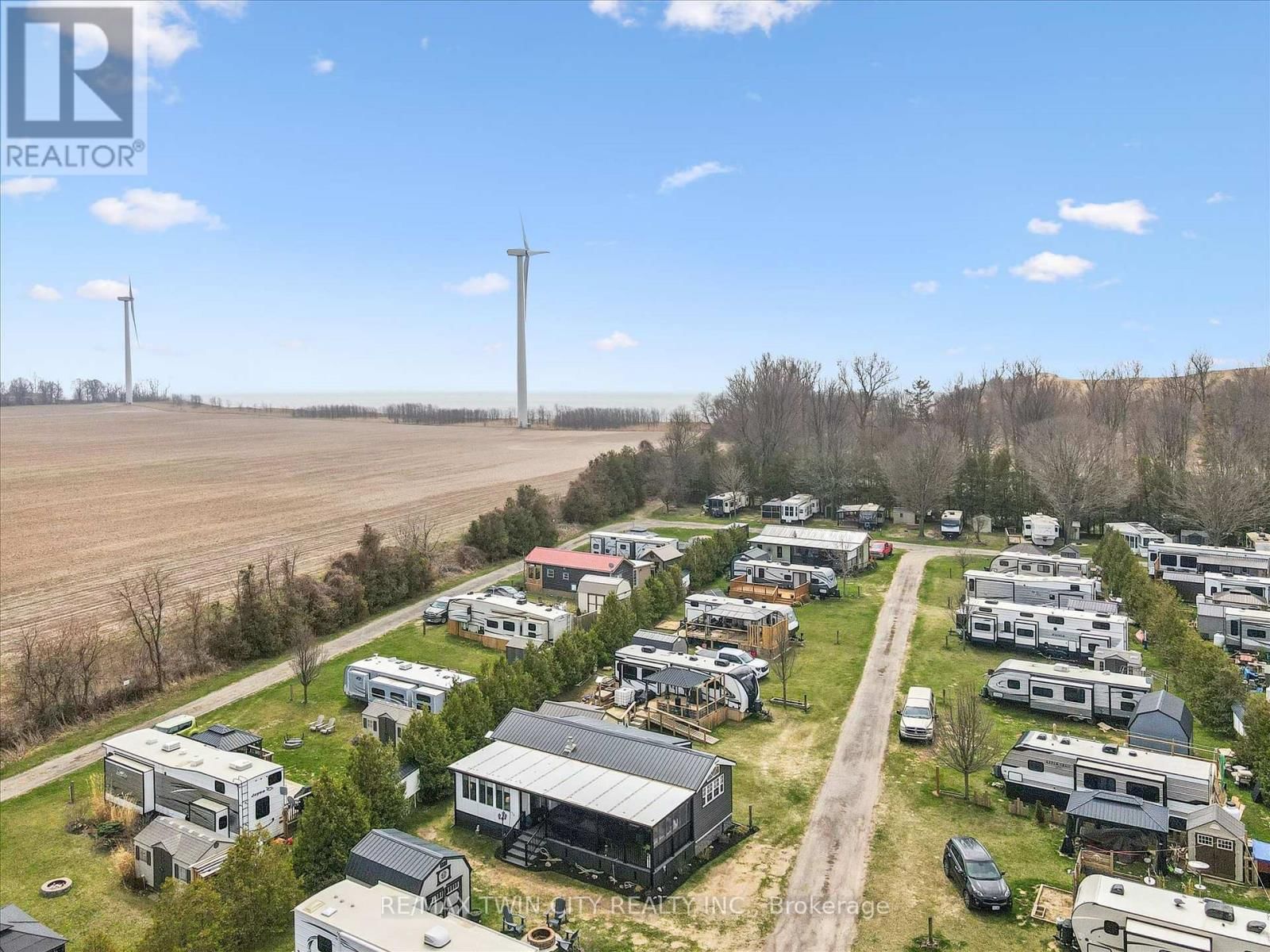 83 - 930 LAKESHORE ROAD Image 33