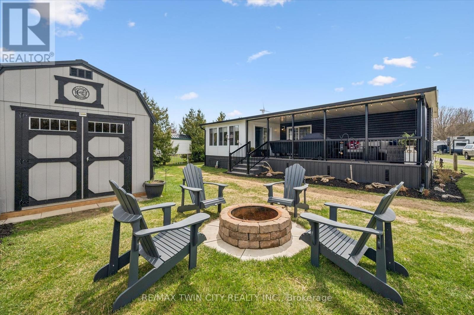 83 - 930 LAKESHORE ROAD Image 38