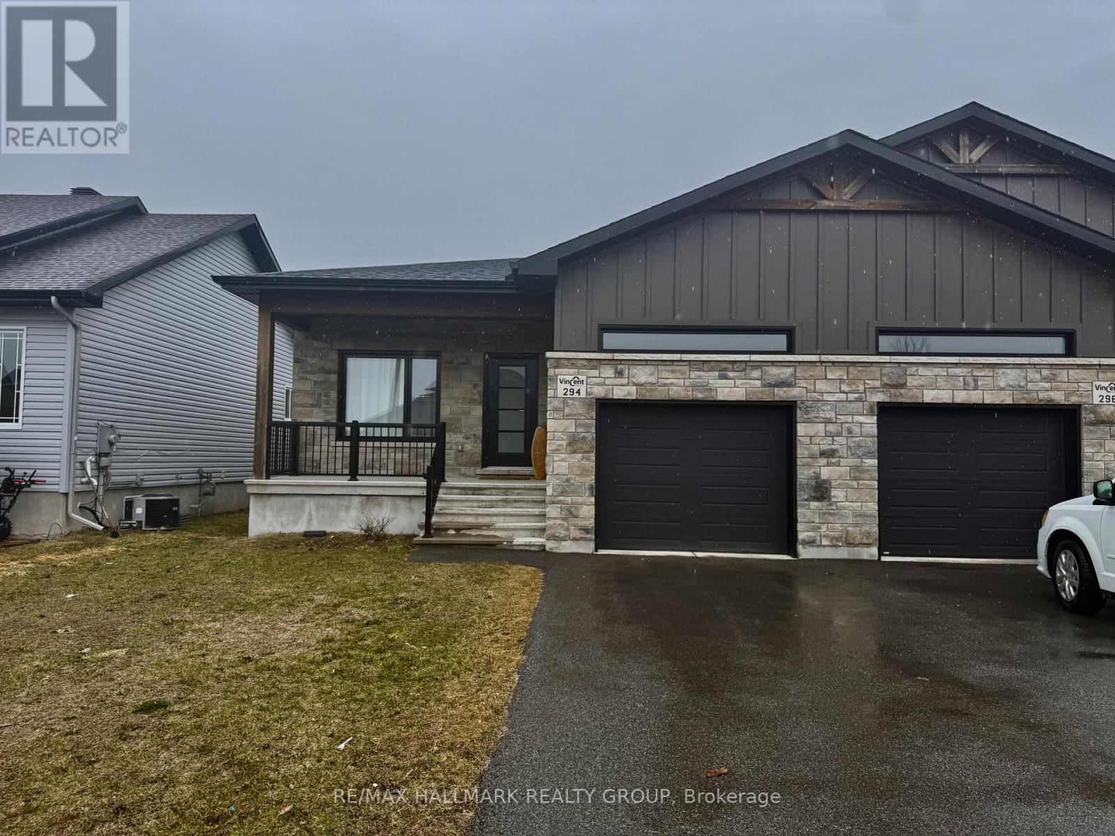 294 TRILLIUM CIRCLE Image 1