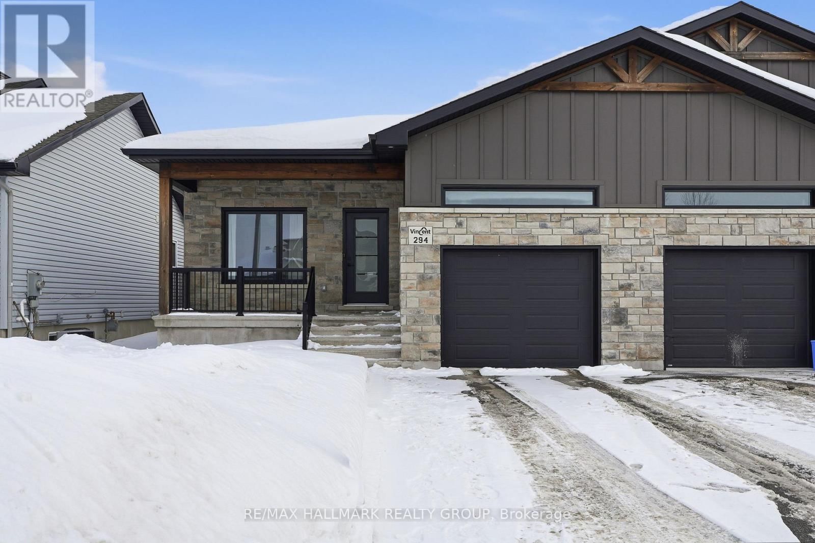 294 TRILLIUM CIRCLE Image 2