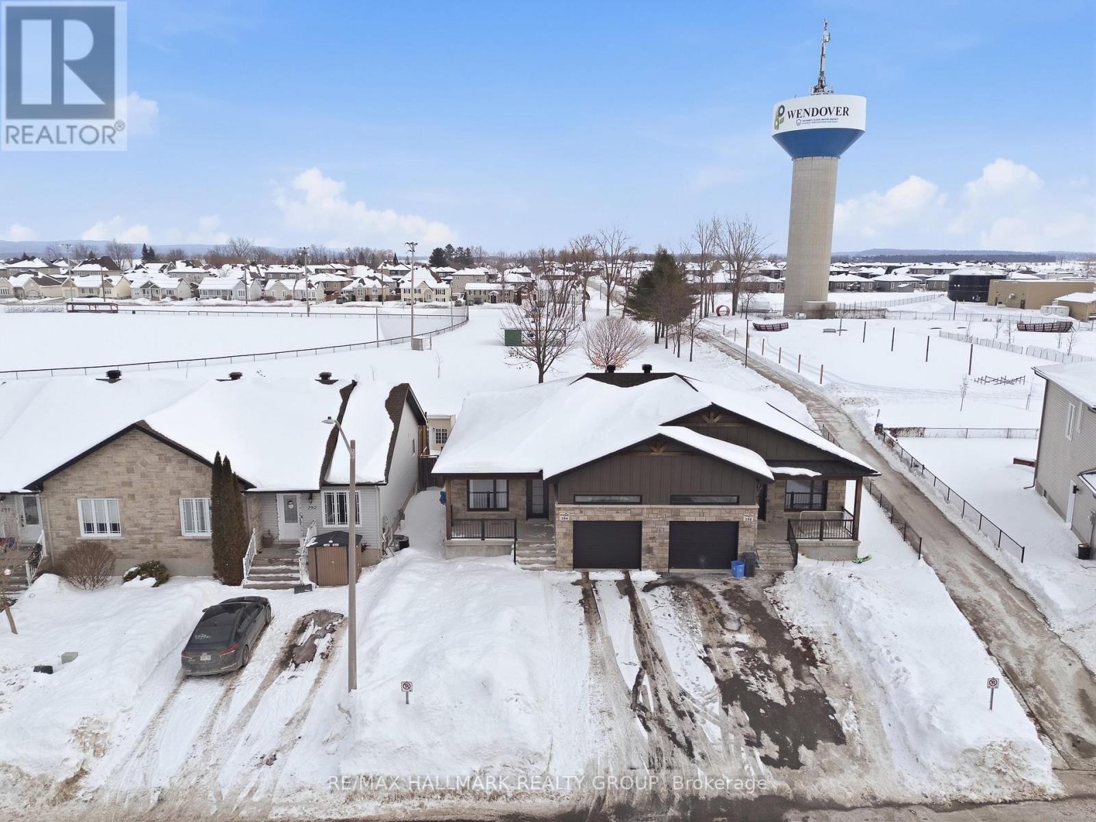 294 TRILLIUM CIRCLE Image 26