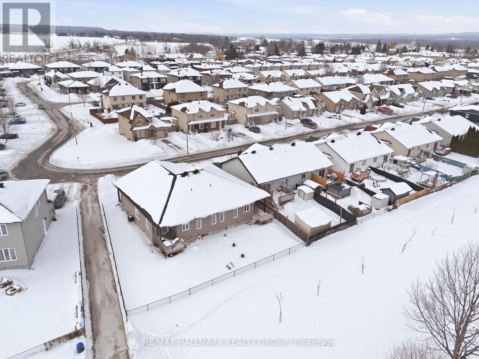 294 TRILLIUM CIRCLE Image 32