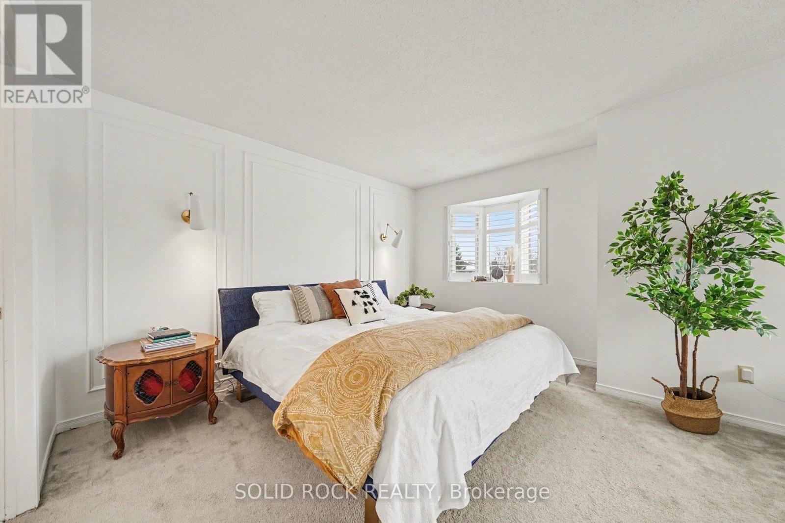 51 PEMBERTON CRESCENT Image 17