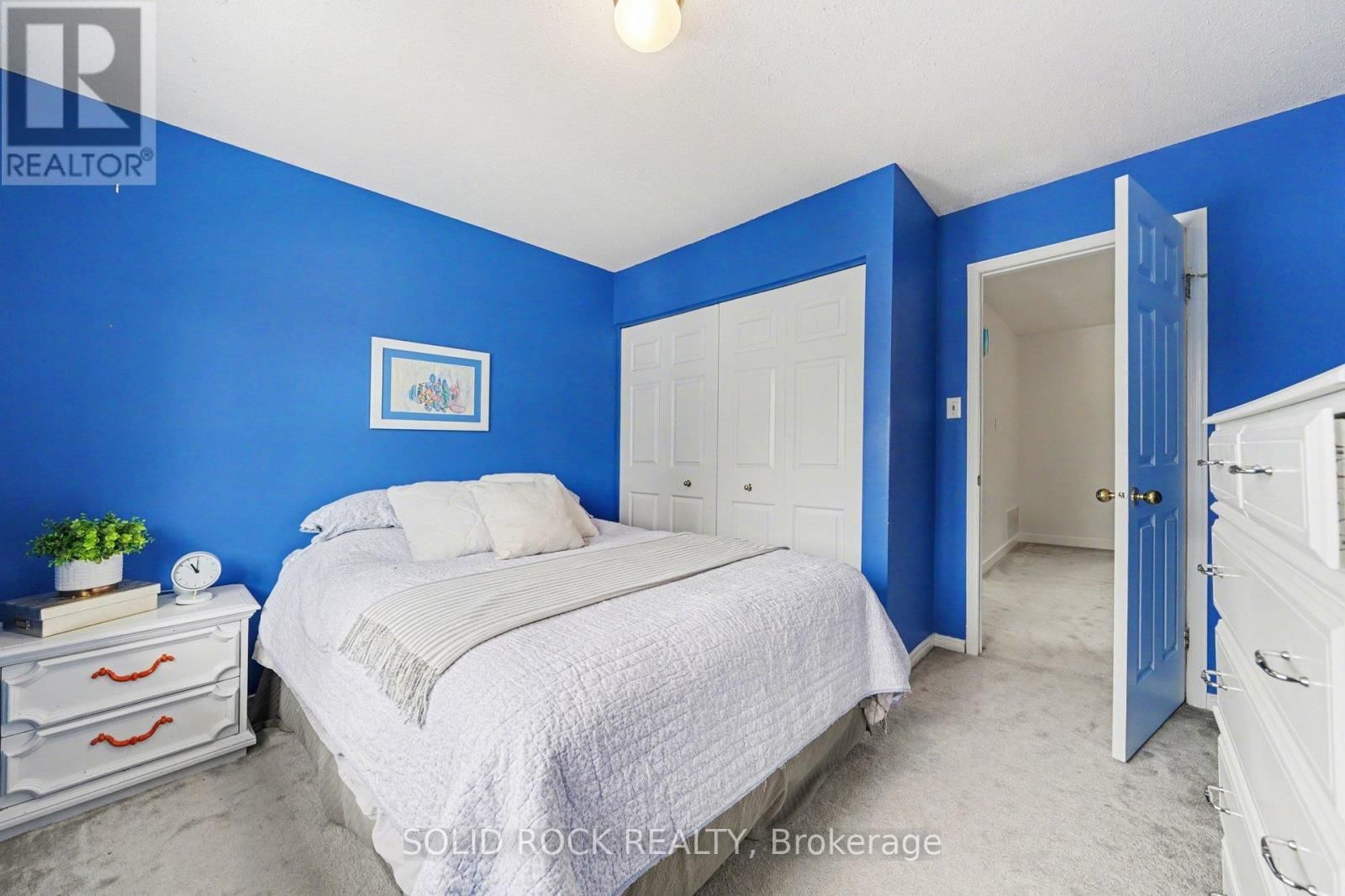 51 PEMBERTON CRESCENT Image 20