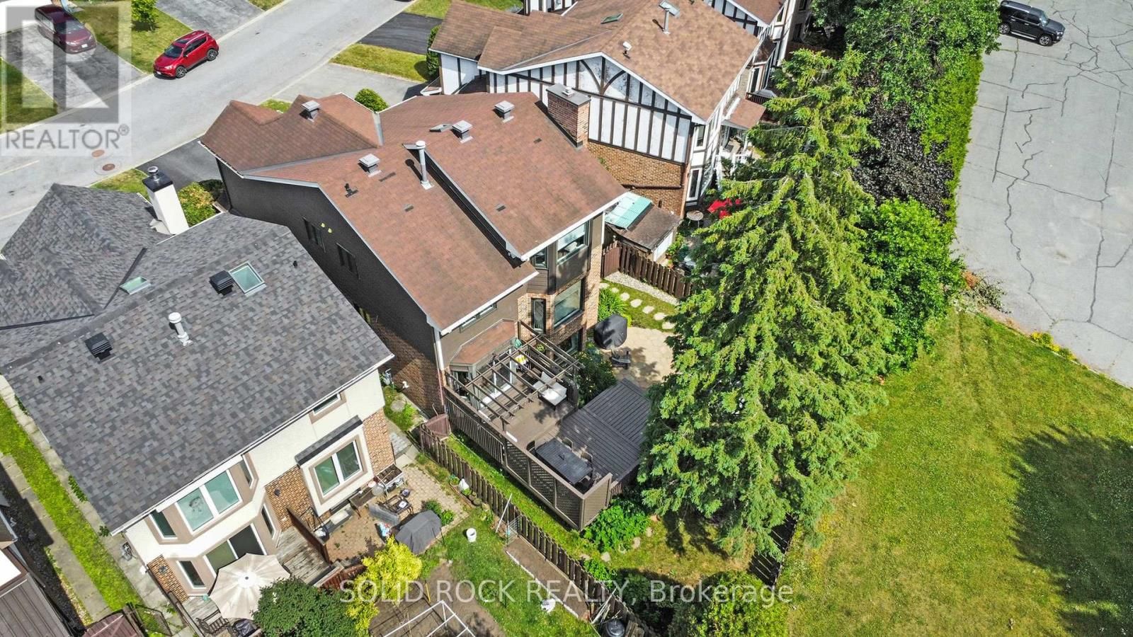 51 PEMBERTON CRESCENT Image 7