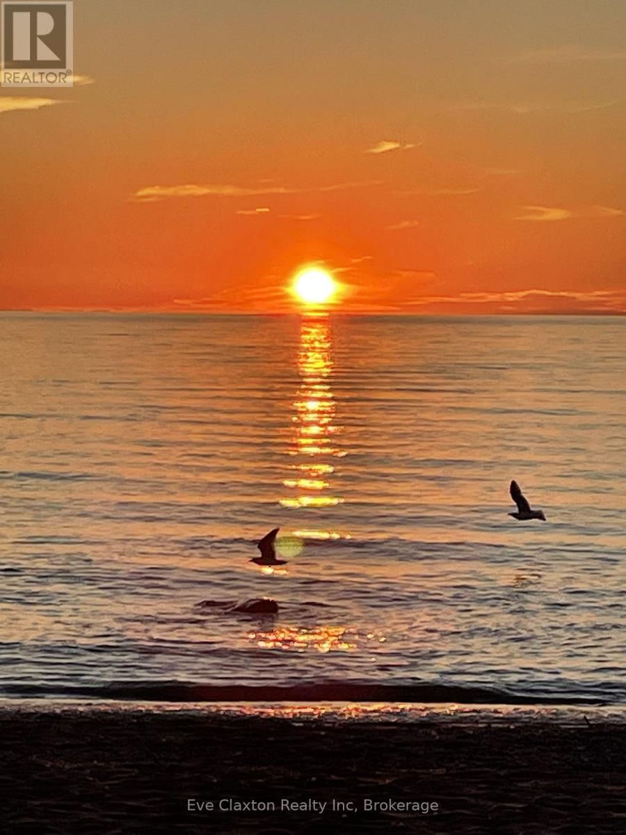 CAMERON DRIVE Image 14