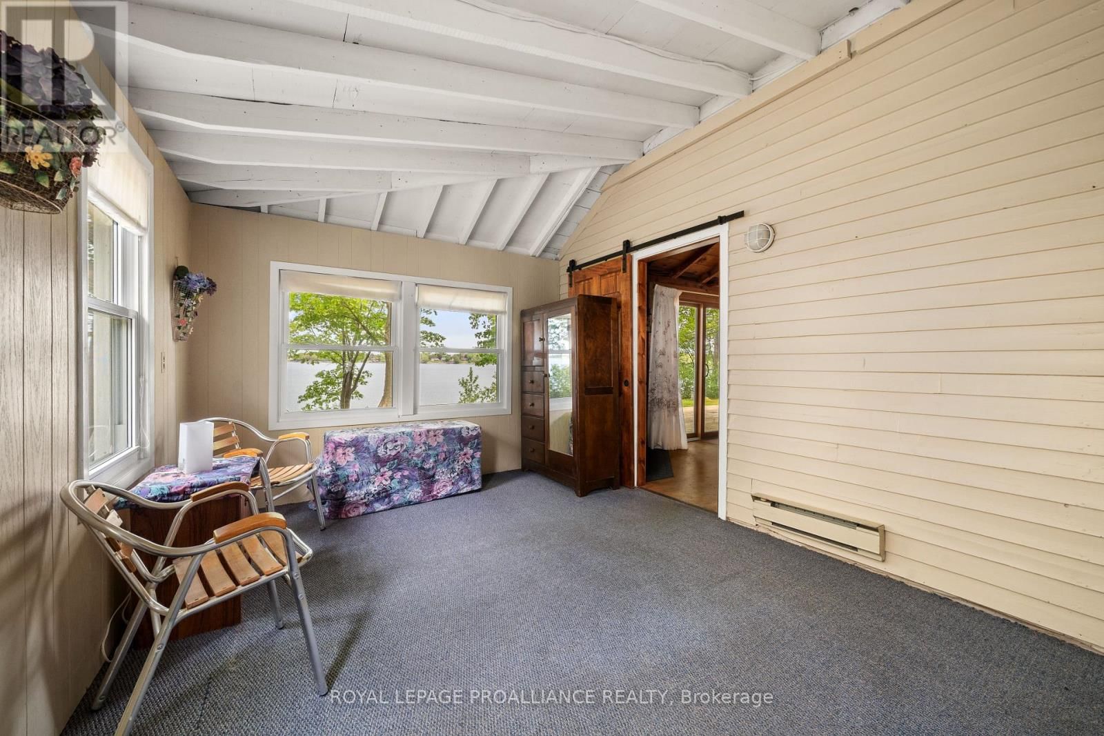 27 THRUSH LANE Image 8