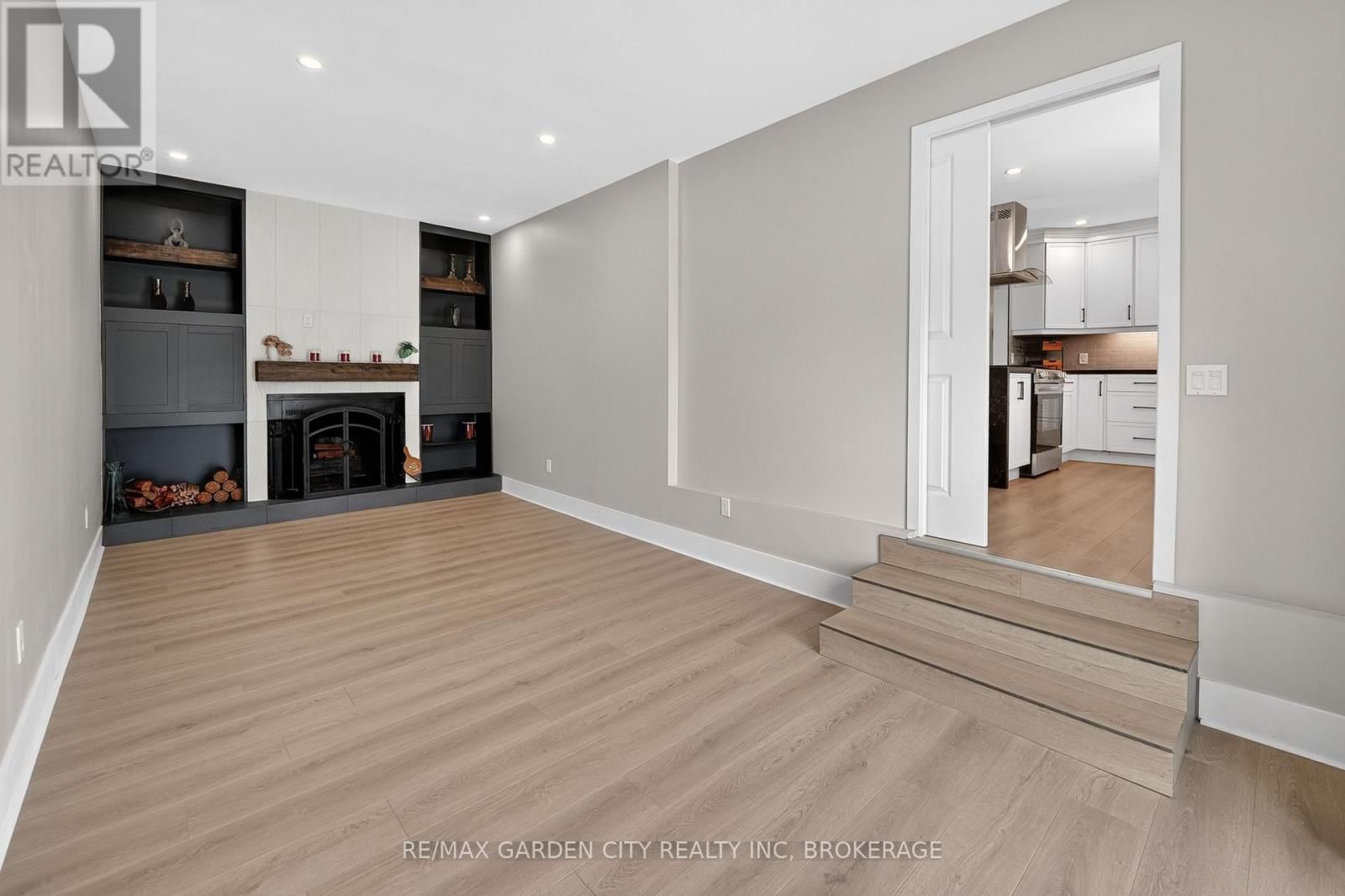 77 BALMORAL AVENUE Image 12