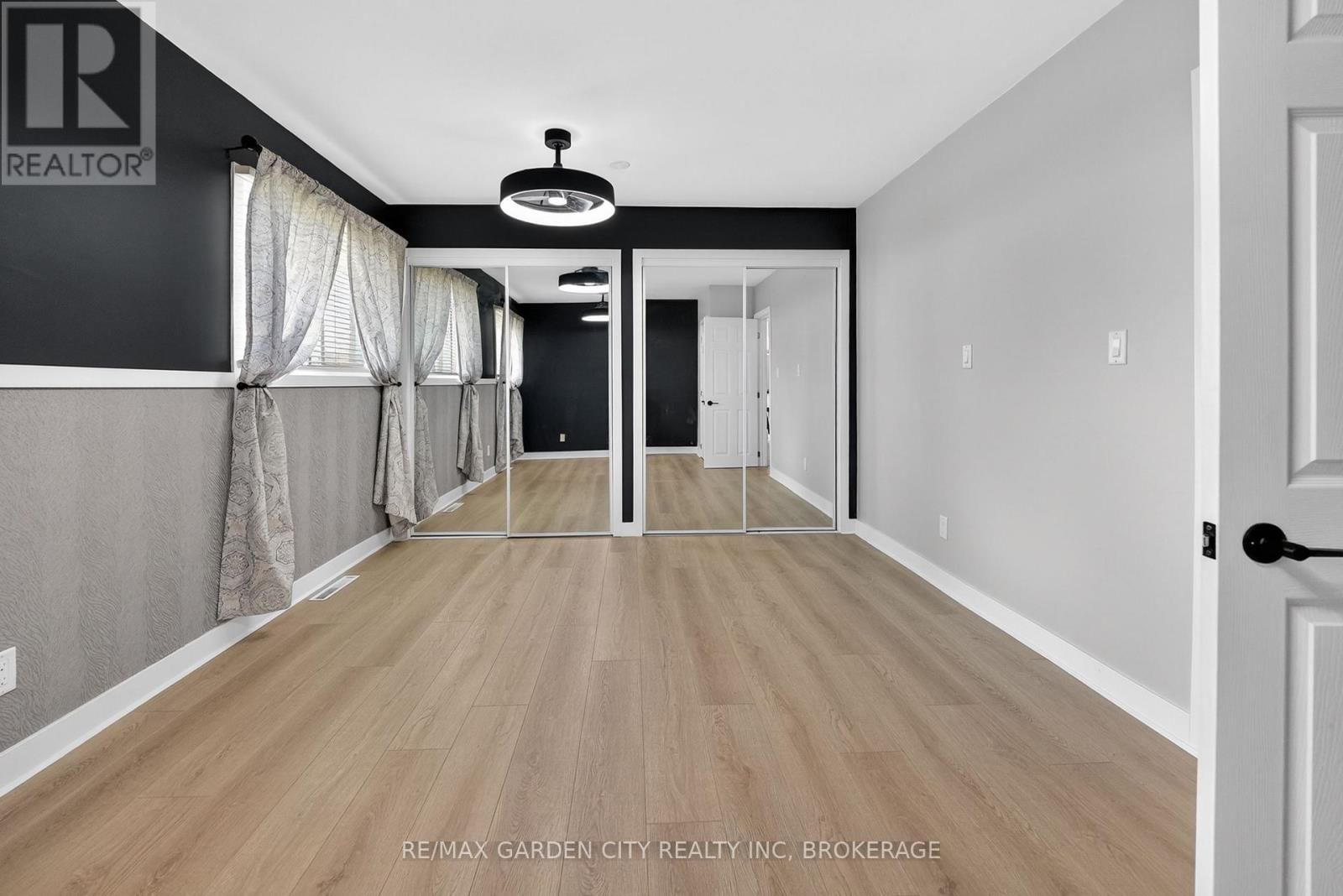 77 BALMORAL AVENUE Image 22