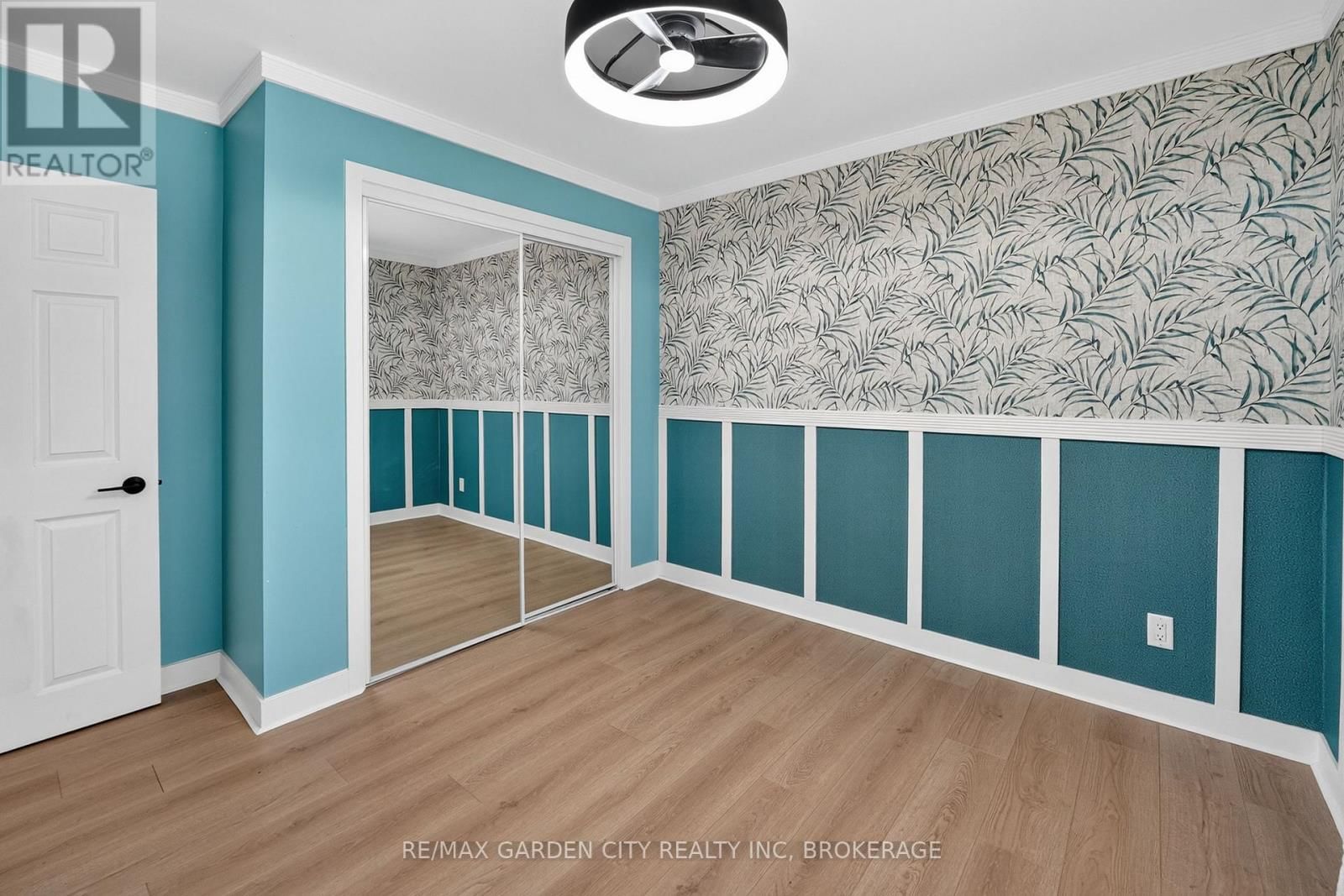 77 BALMORAL AVENUE Image 25