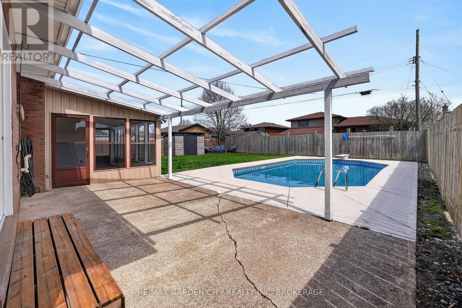 77 BALMORAL AVENUE Image 30