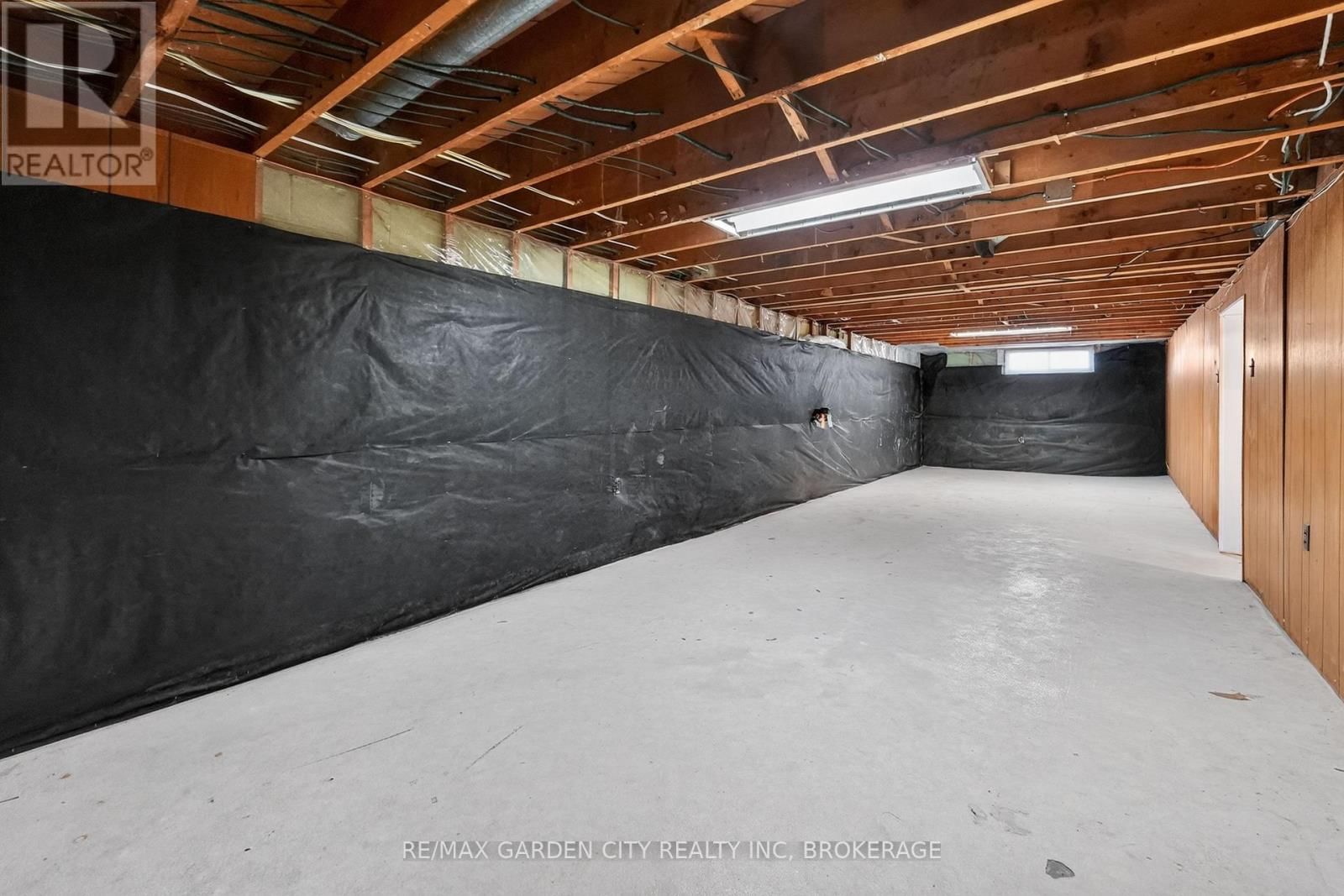 77 BALMORAL AVENUE Image 40