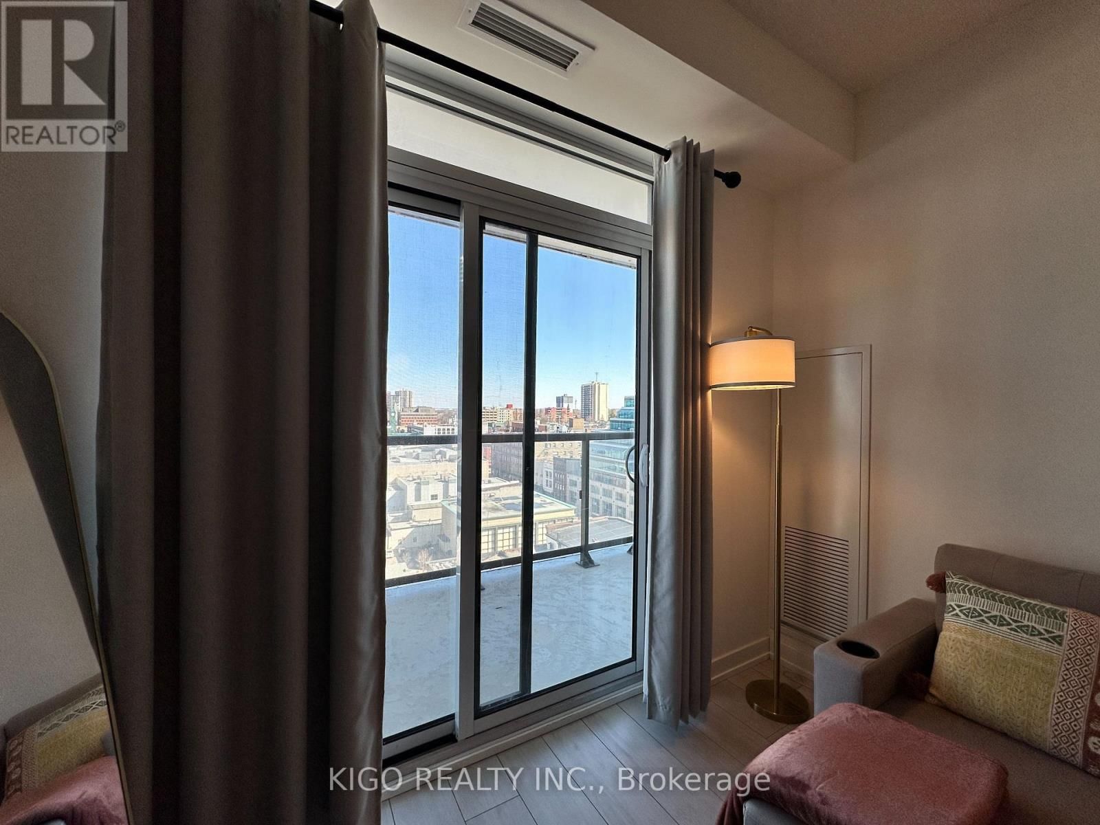 905 - 55 DUKE STREET WEST Image 22